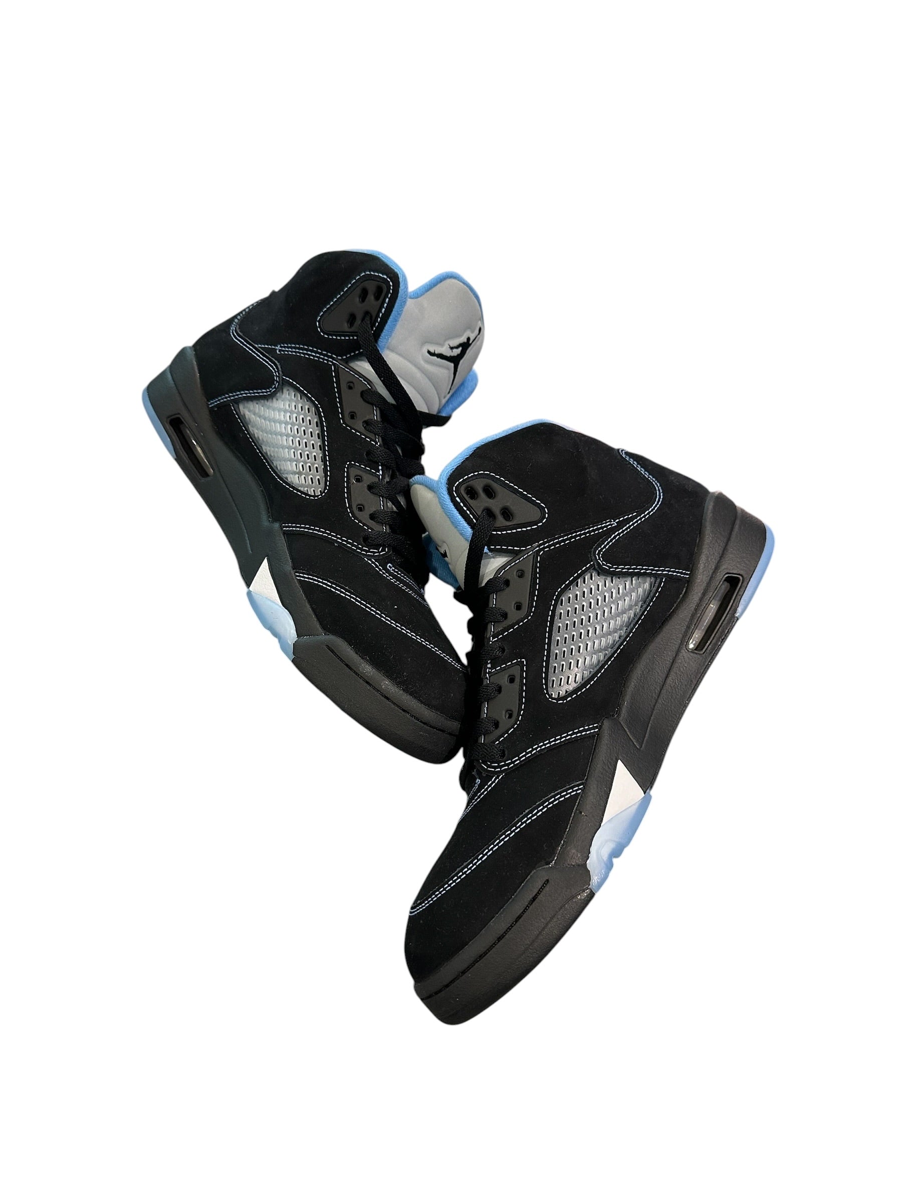 Jordan 5 Retro Black University Blue (2026)