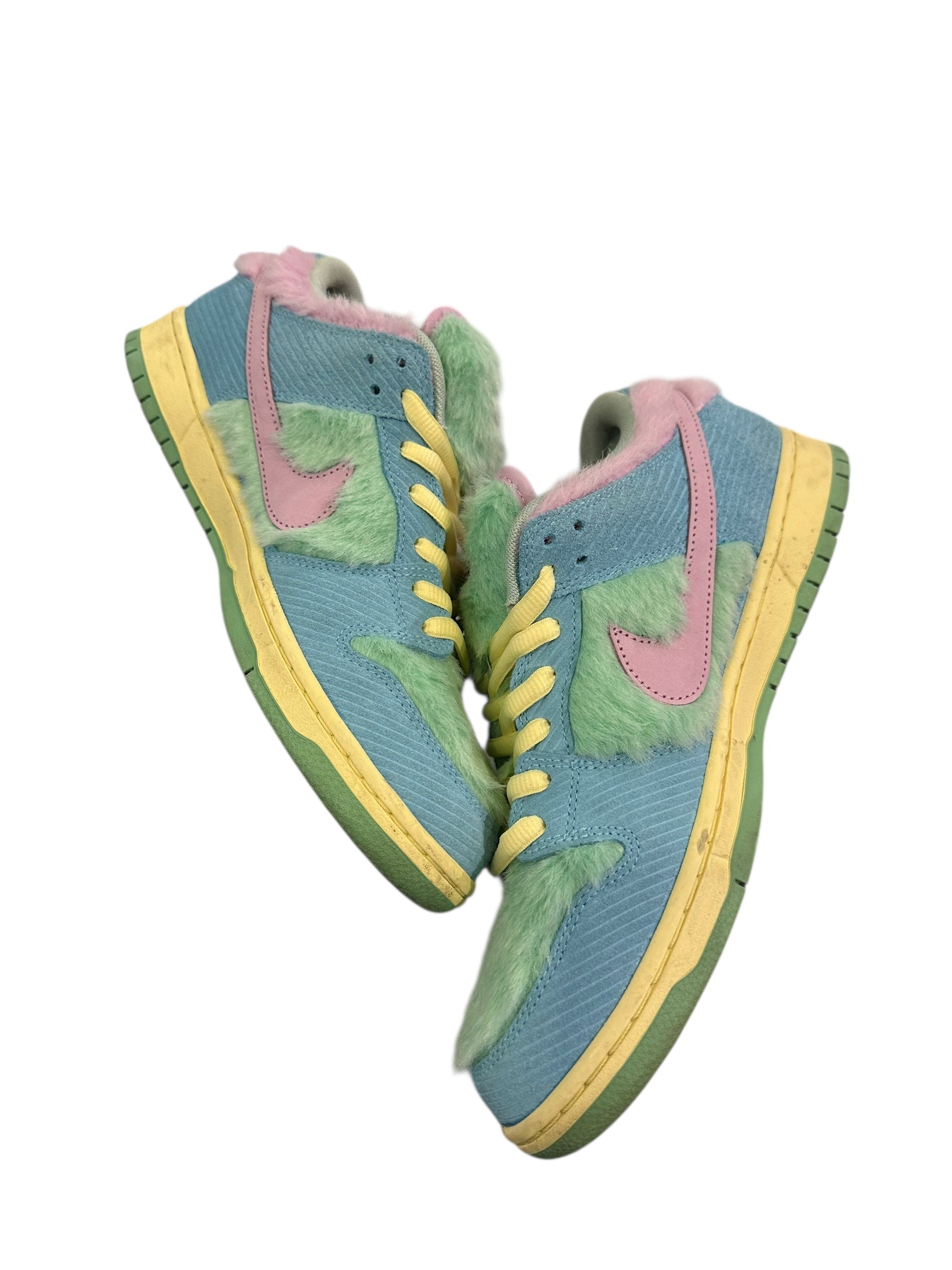 Nike SB Dunk Low Verdy Visty