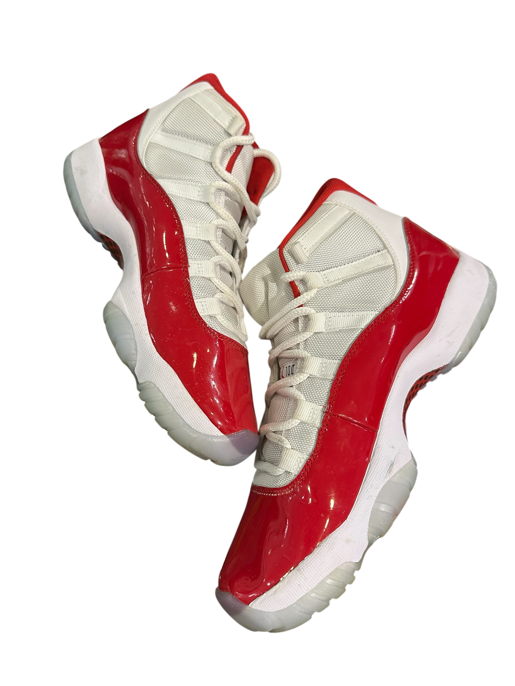 Jordan 11 Retro Cherry (2022)