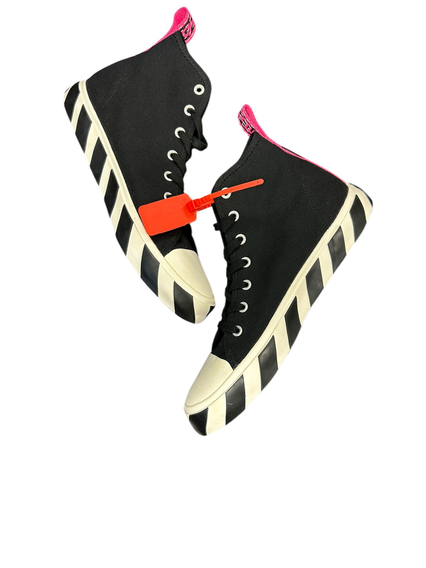 OFF-WHITE Arrow Canvas Mid Top