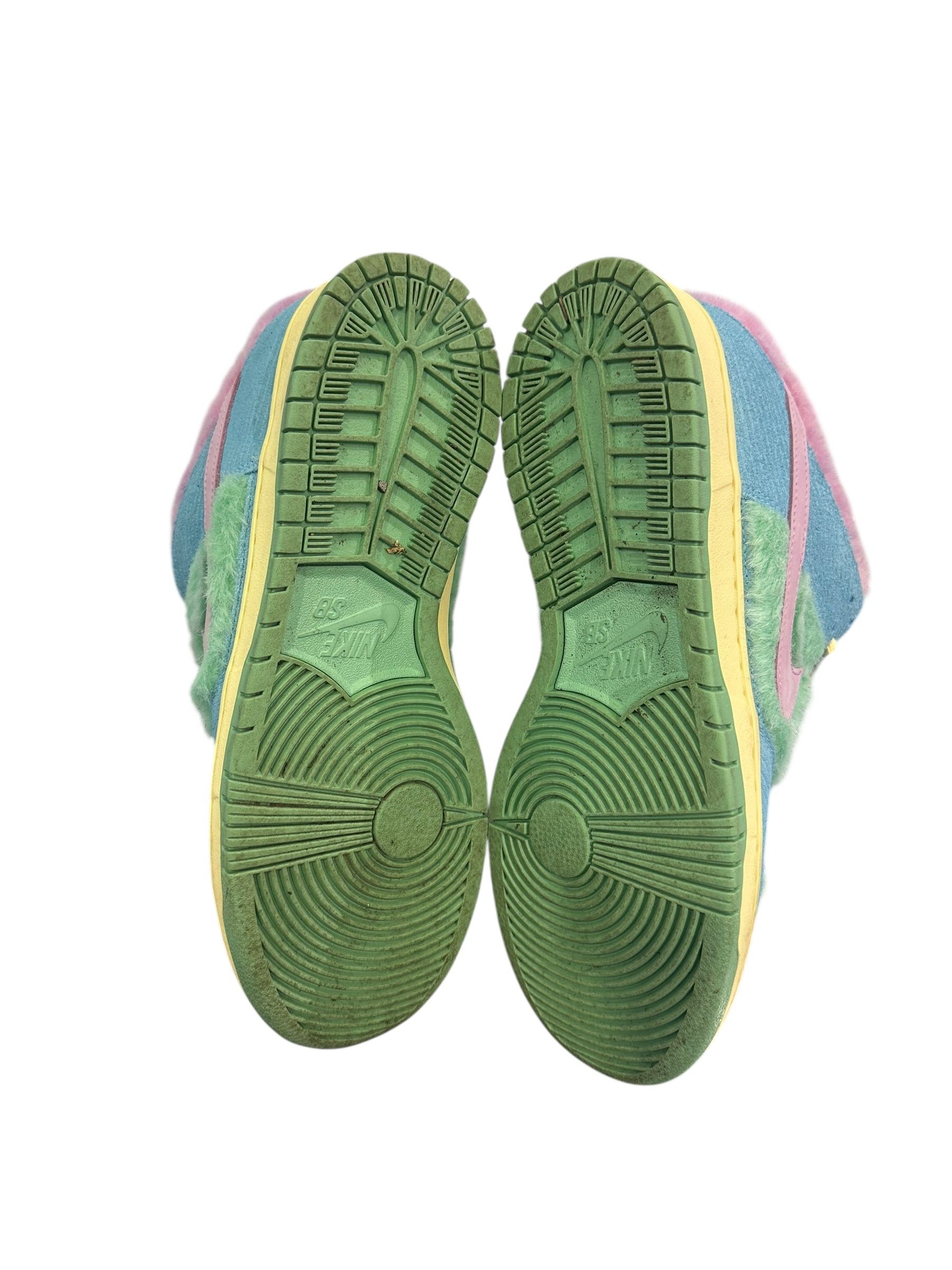 Nike SB Dunk Low Verdy Visty