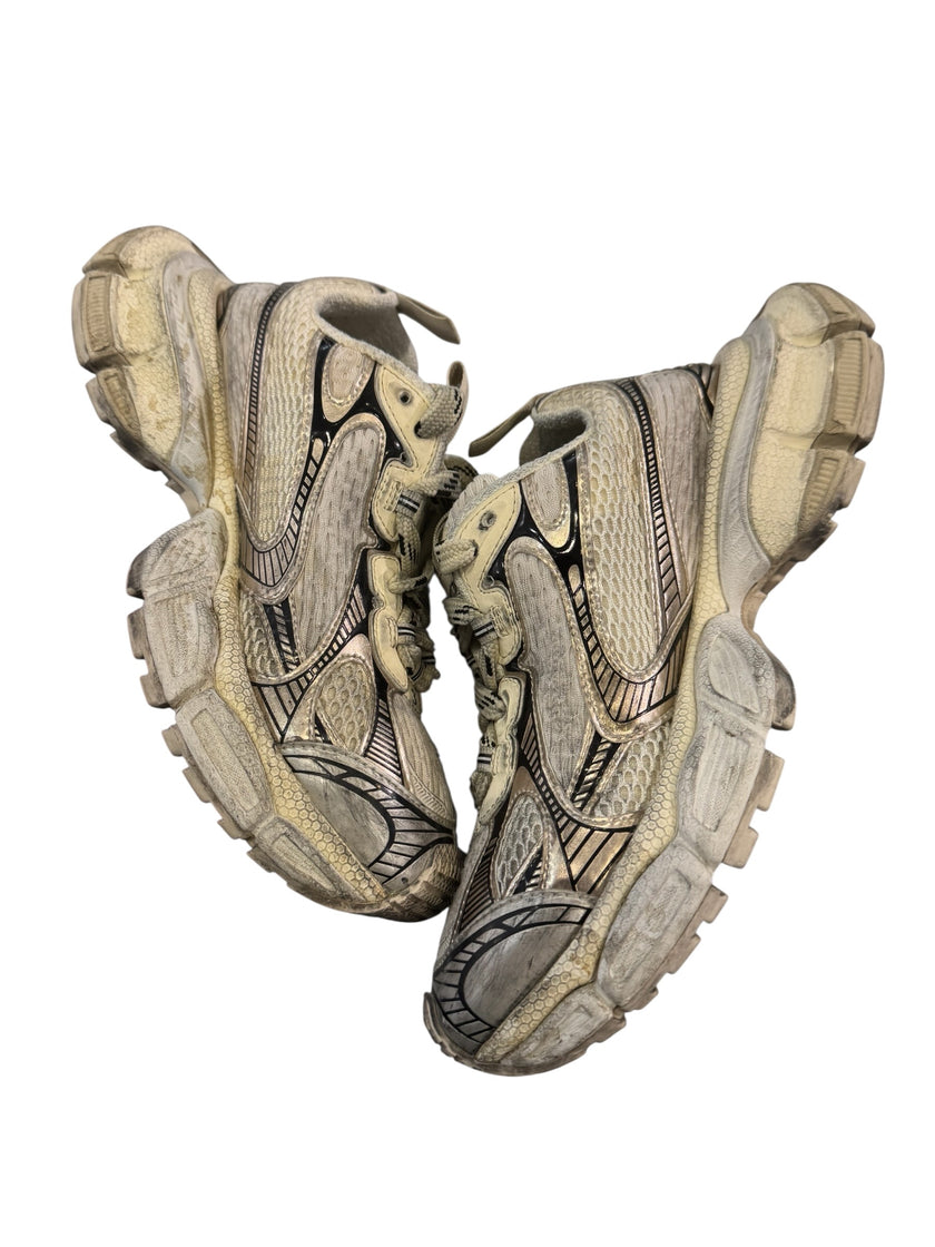 Balenciaga 3XL Beige/Eggshell NB