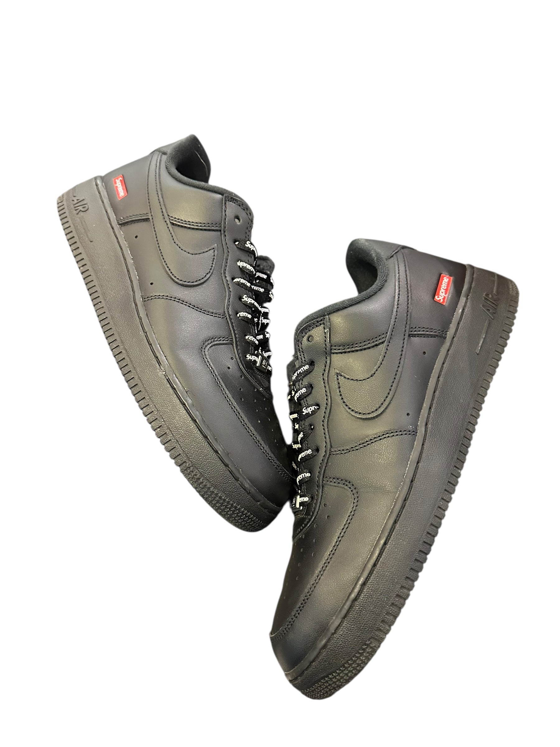 Nike Air Force 1 Low Supreme Black