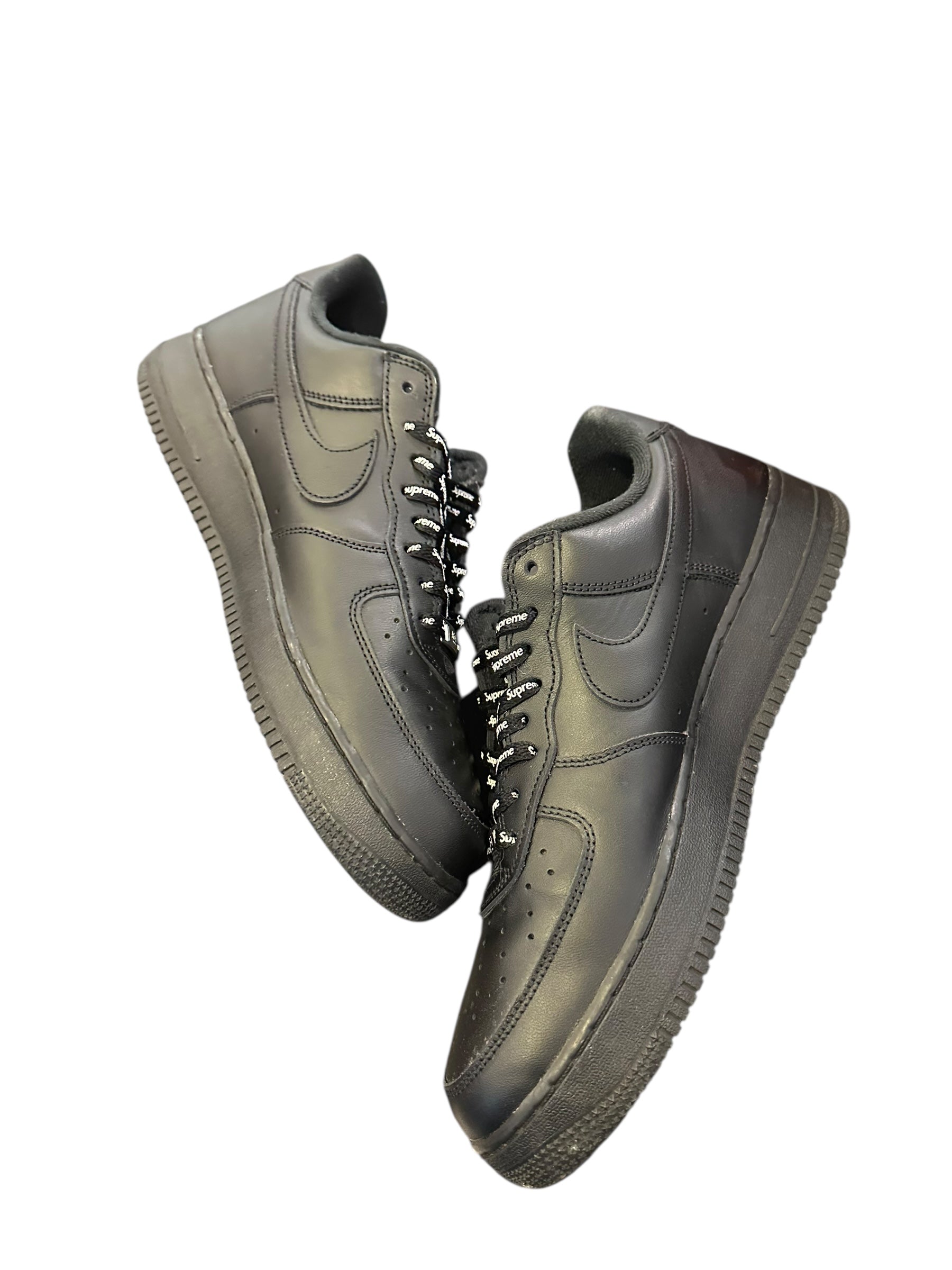 Nike Air Force 1 Low Supreme Black