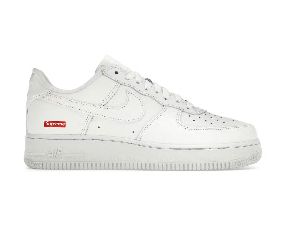 Nike Air Force 1 Low Supreme White