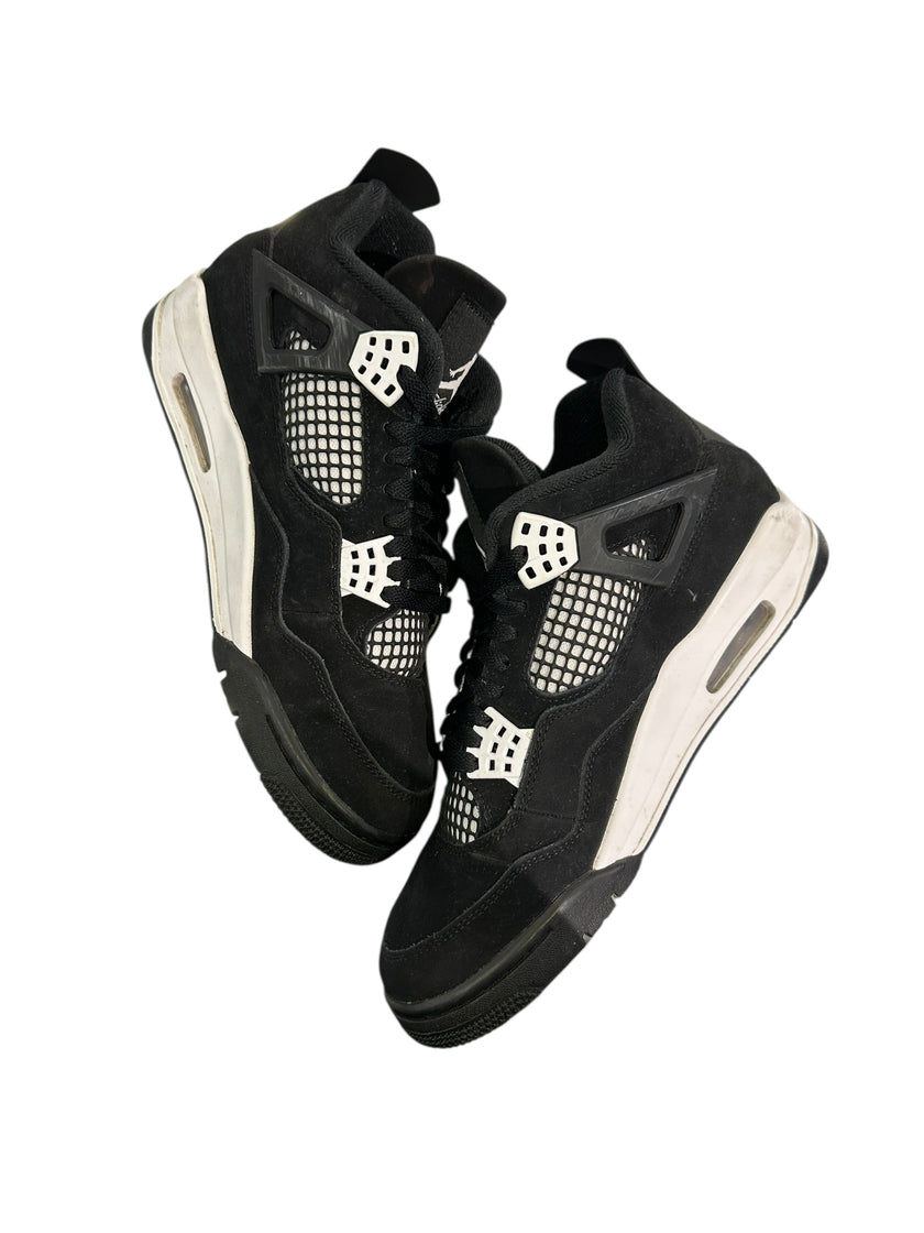 Jordan 4 Retro White Thunder