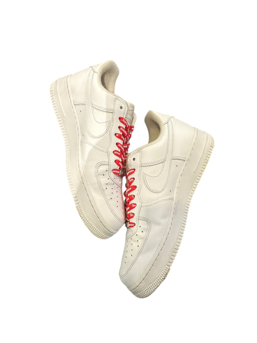 Nike Air Force 1 Low Supreme White