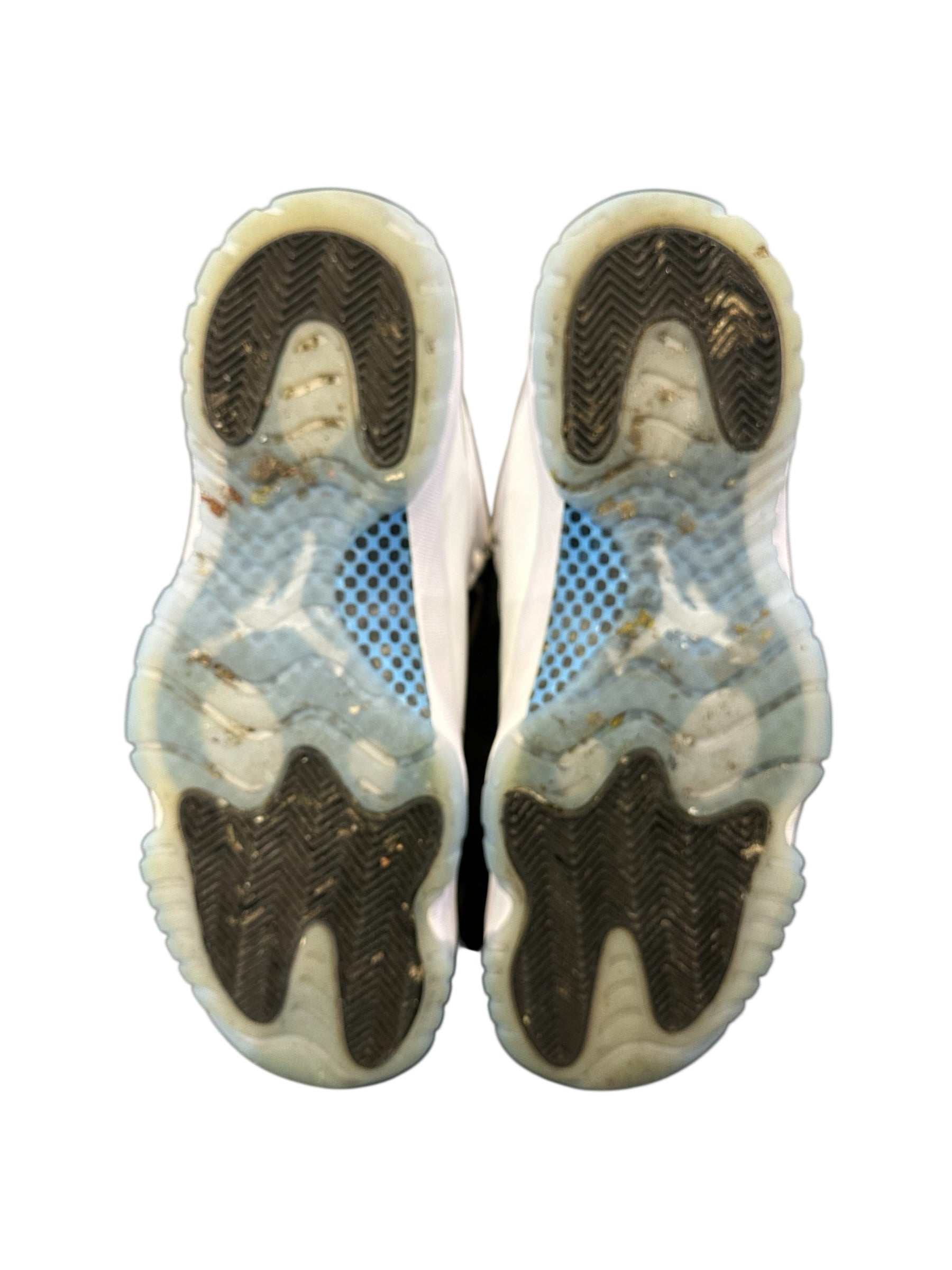 Jordan 11 Retro Legend Blue (2024)