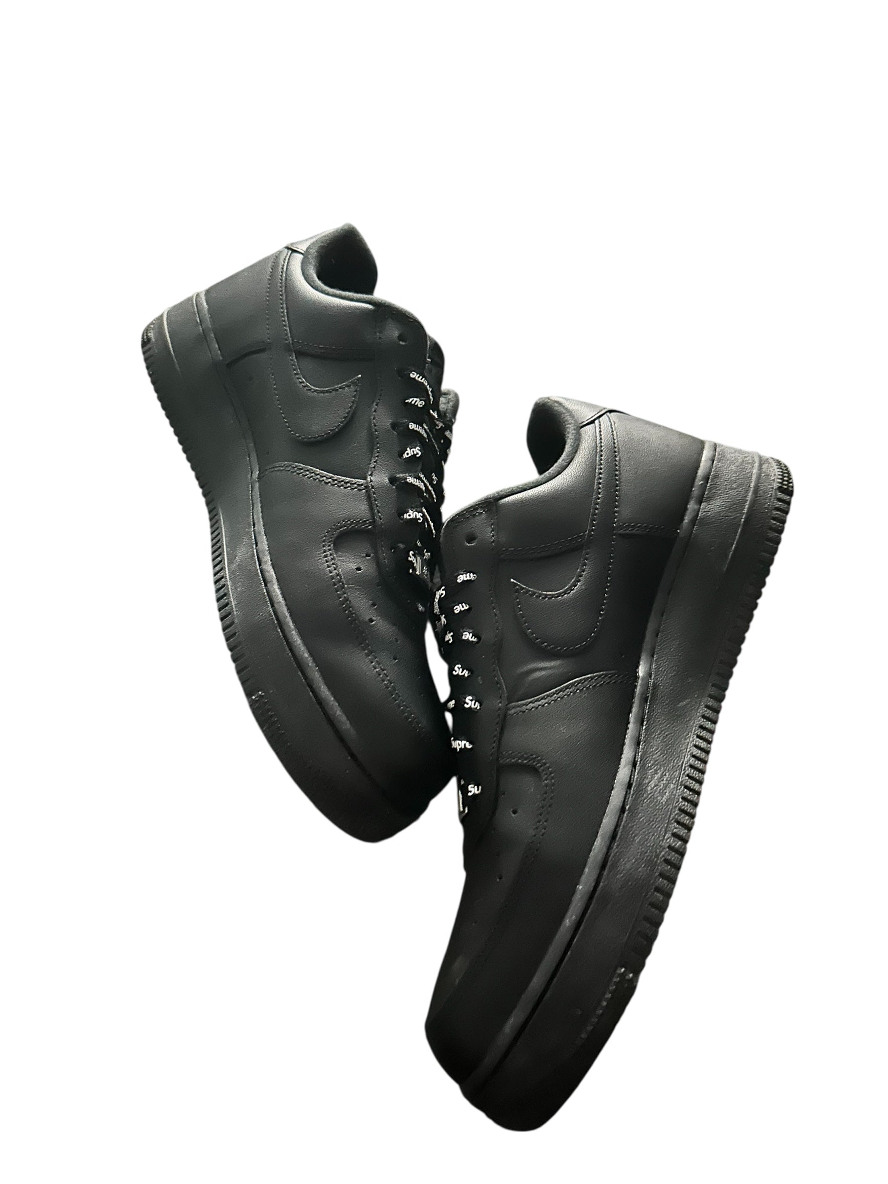 Nike Air Force 1 Low Supreme Black