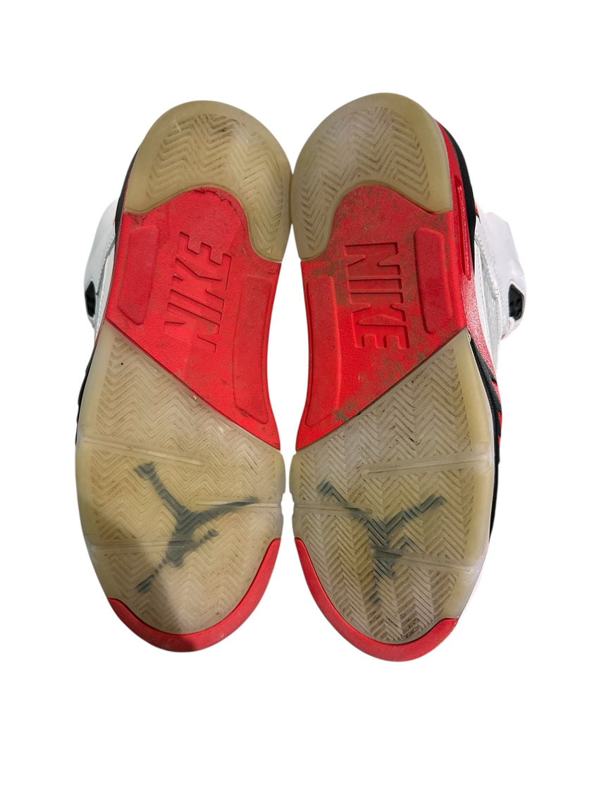 Jordan 5 Retro Fire Red Black Tongue (2025)