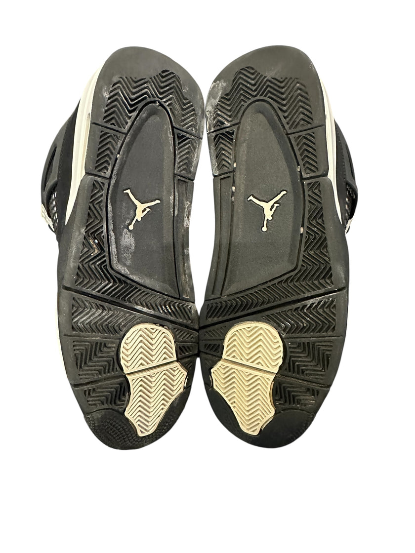 Jordan 4 Retro White Thunder