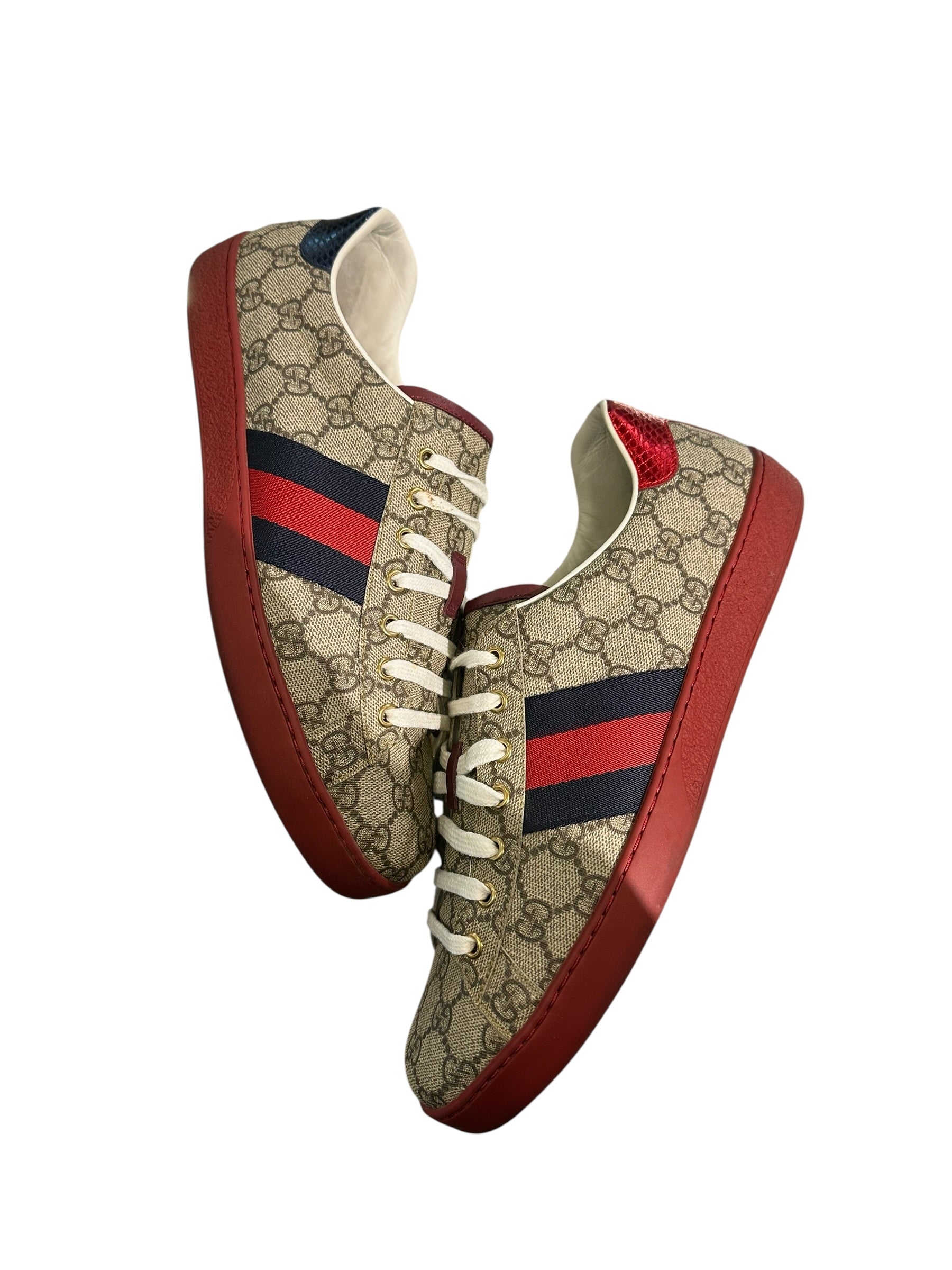 Gucci Ace GG Supreme Red
