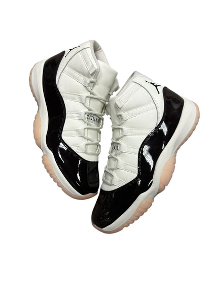 Jordan 11 Retro Neapolitan (Women’s)