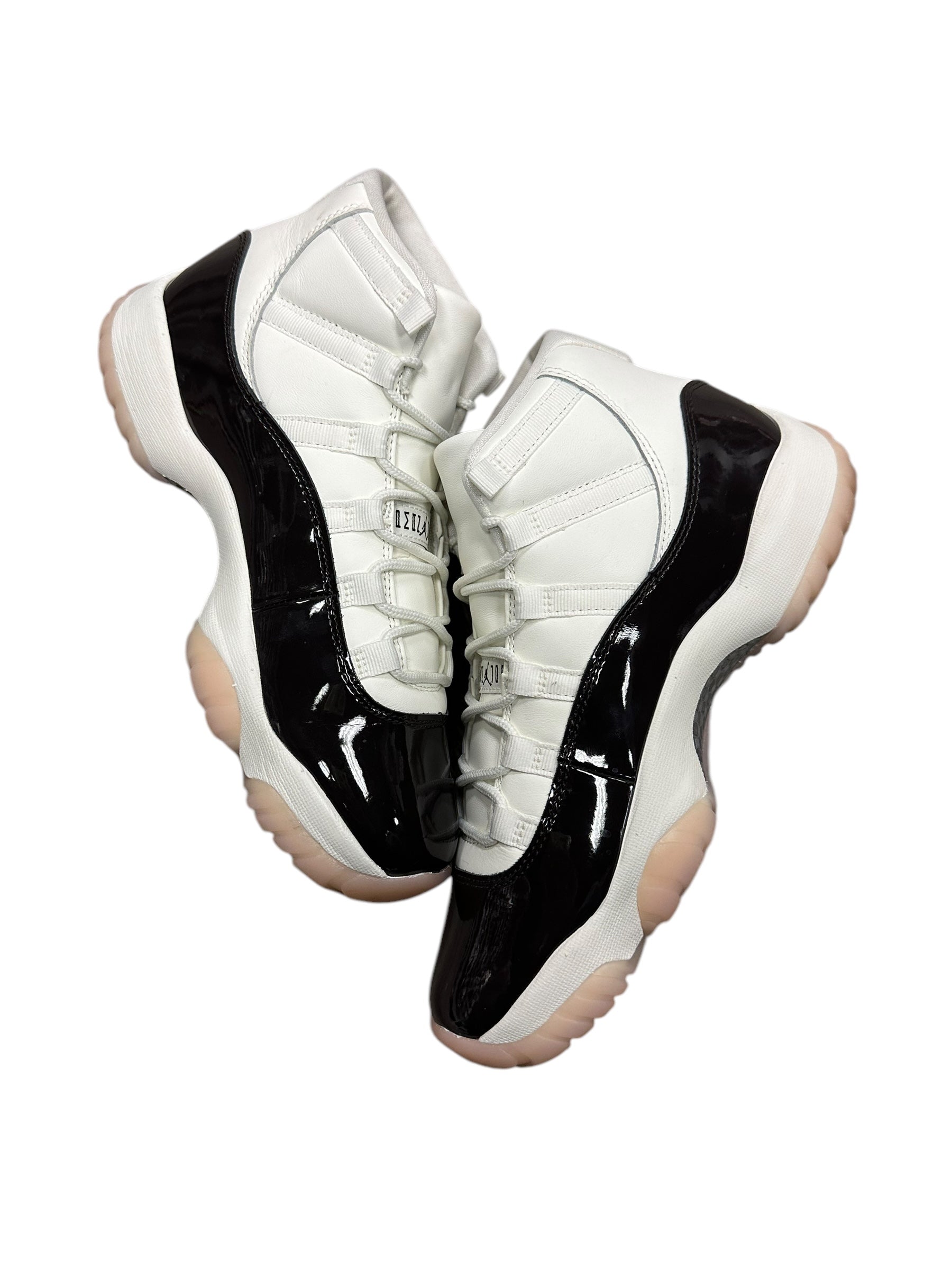 Jordan 11 Retro Neapolitan (Women’s)