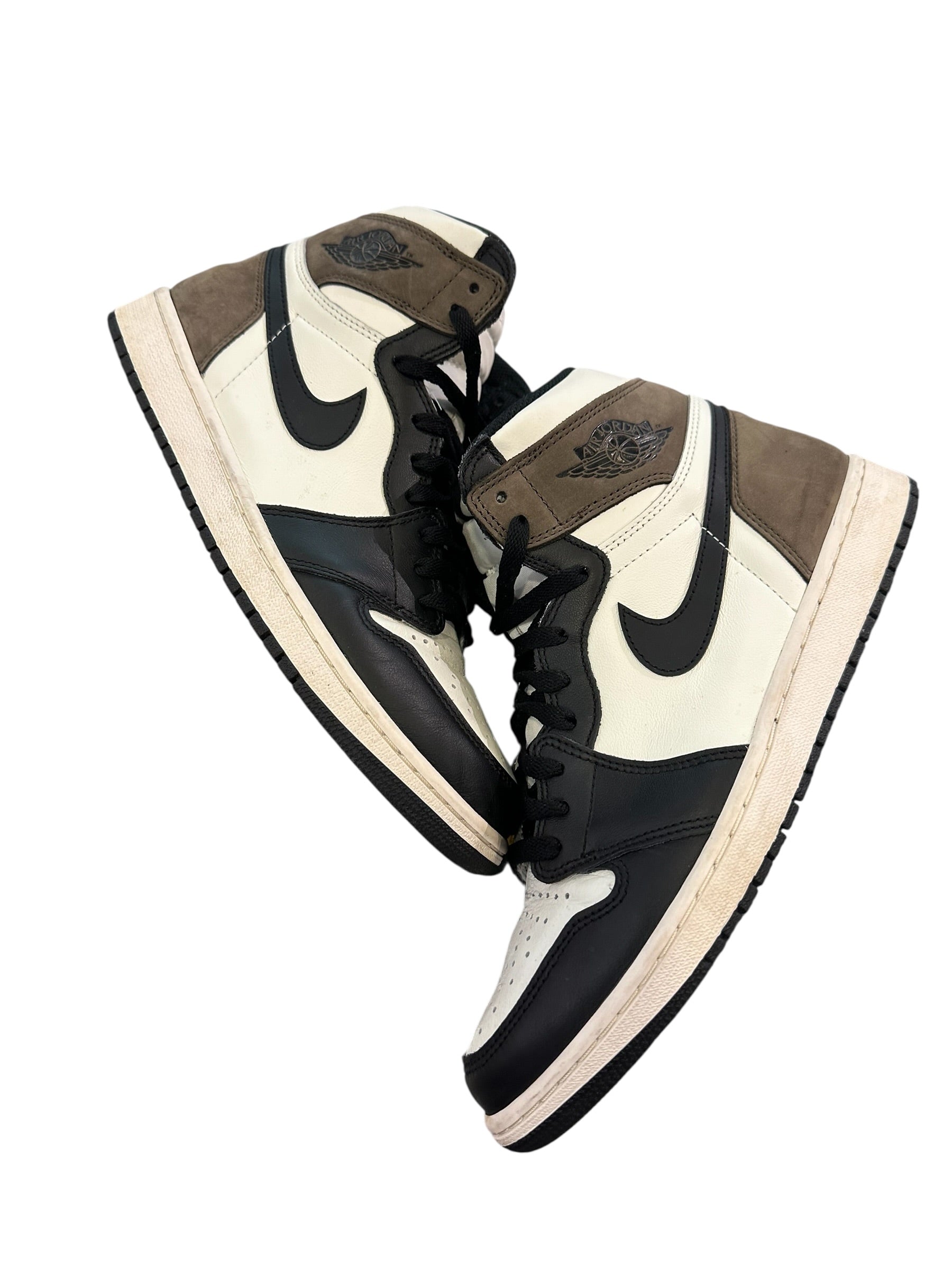 Jordan 1 Retro High Dark Mocha