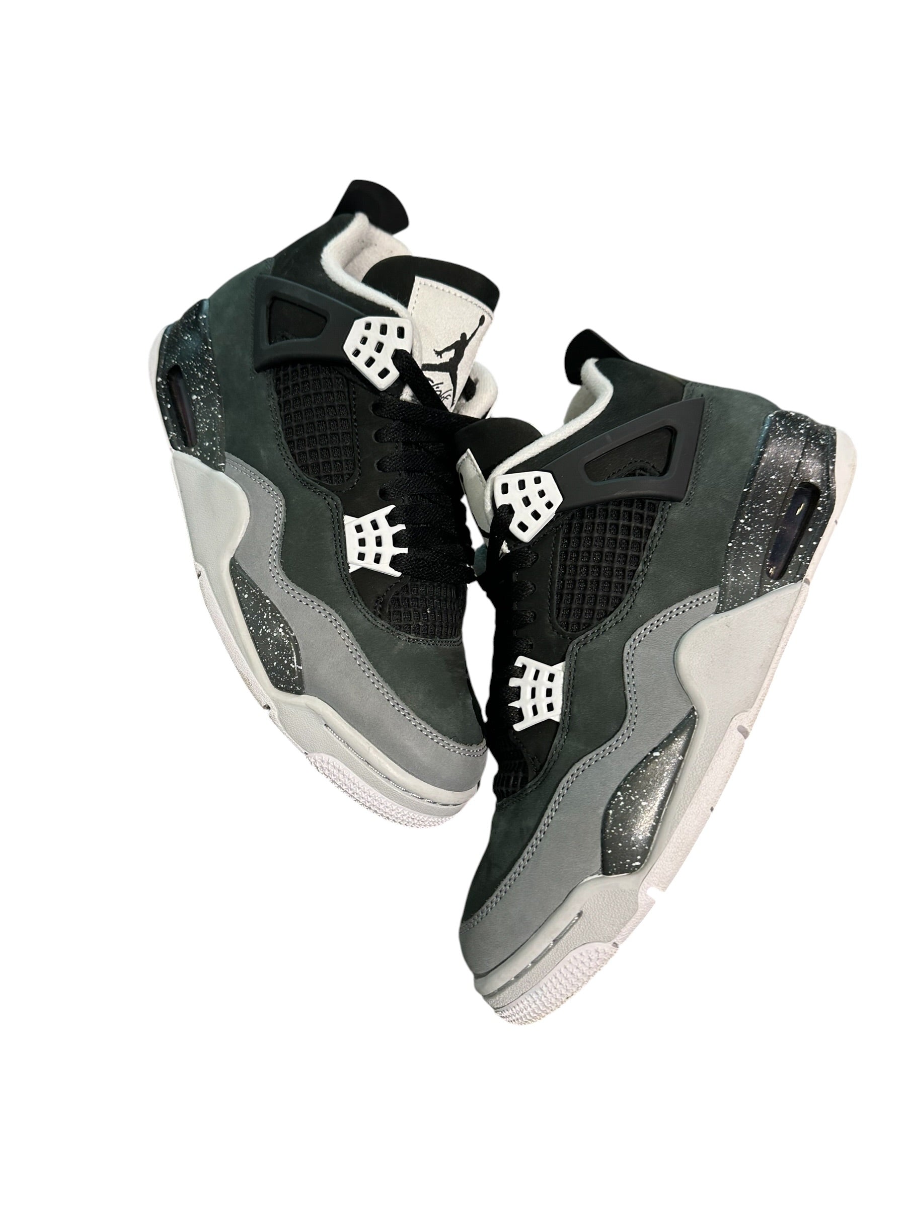 Jordan 4 Retro Fear (2024)