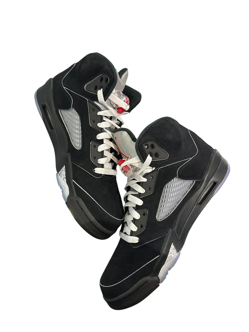 Jordan 5 Retro Black Metallic (2025)