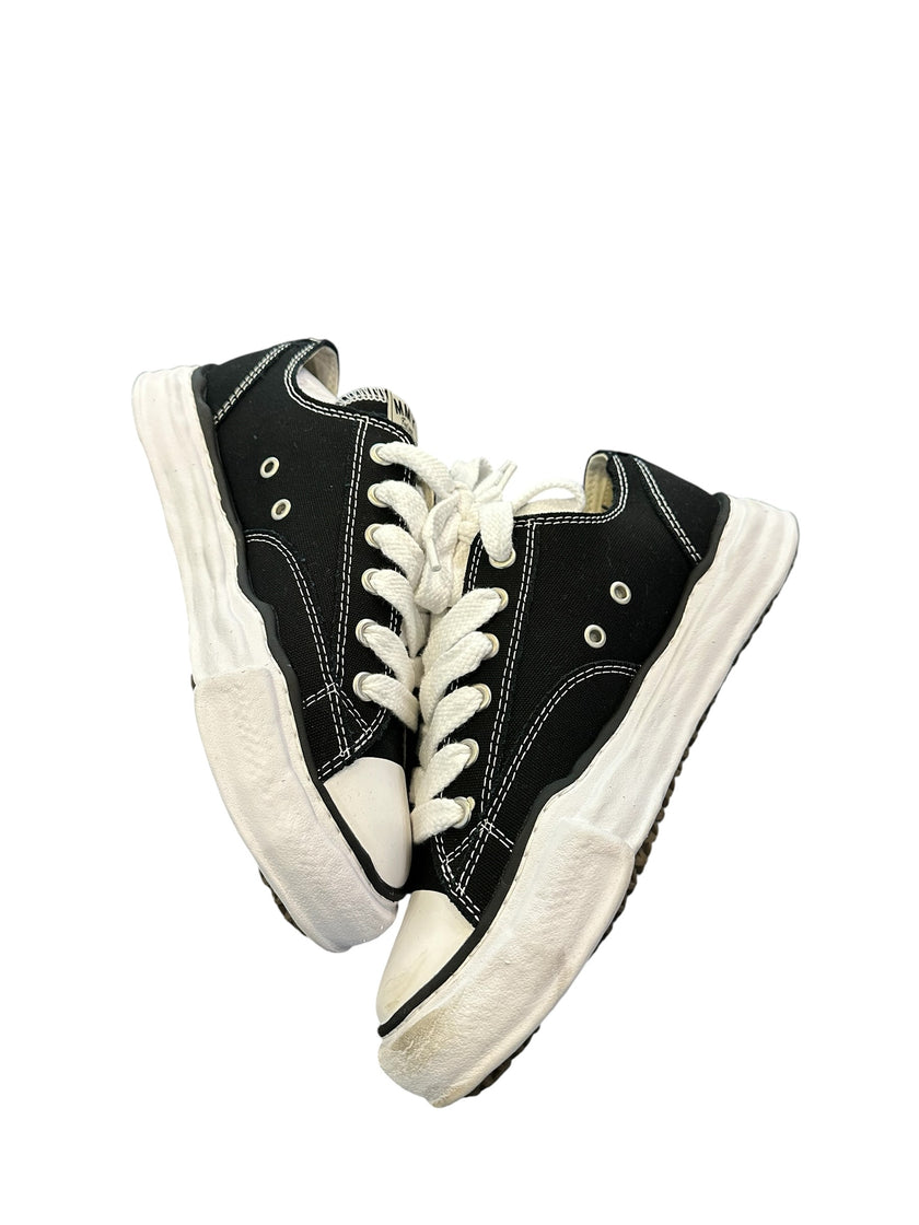 Maison Mihara Peterson Low Black/White