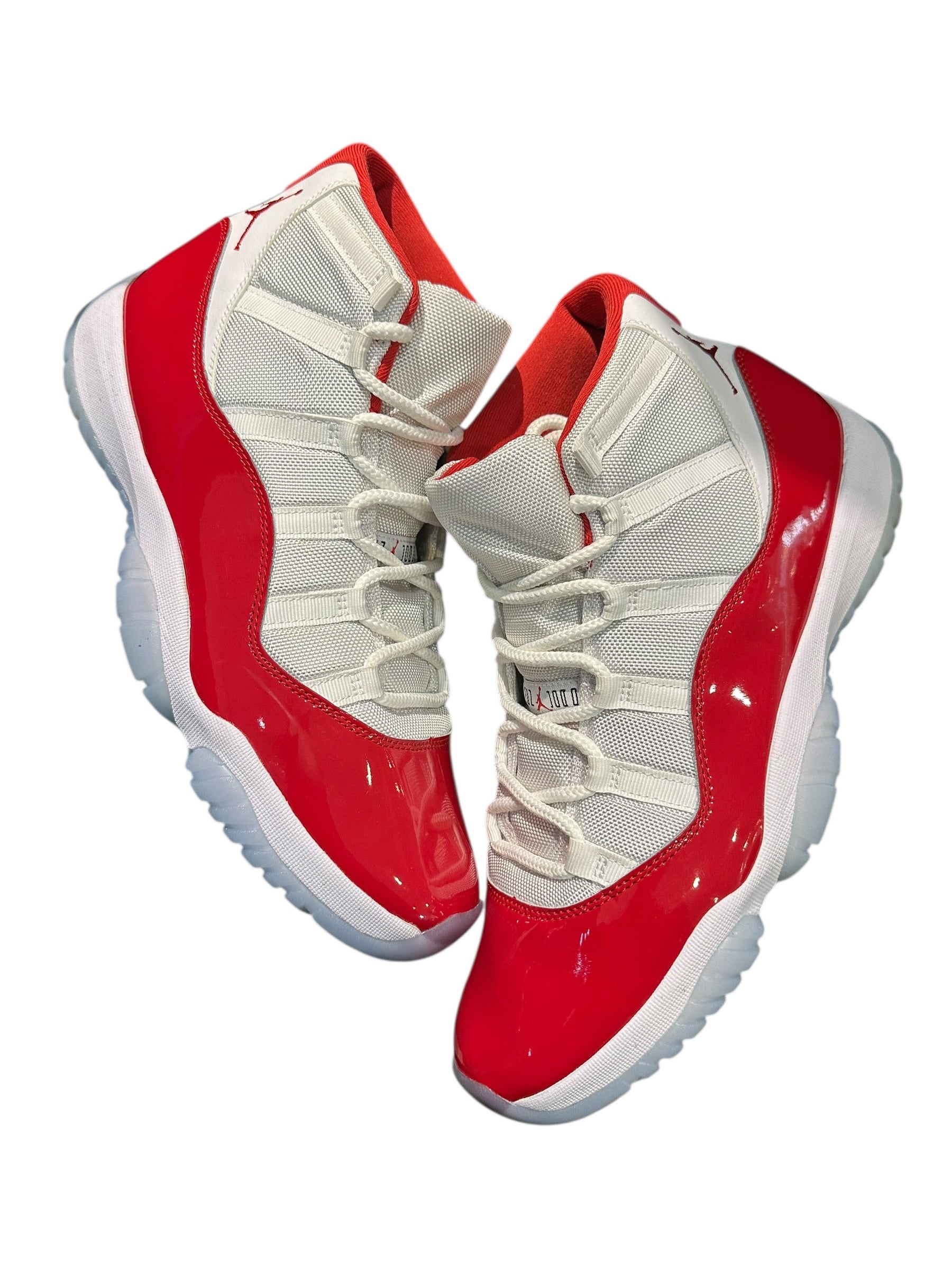 Jordan 11 Retro Cherry (2022)