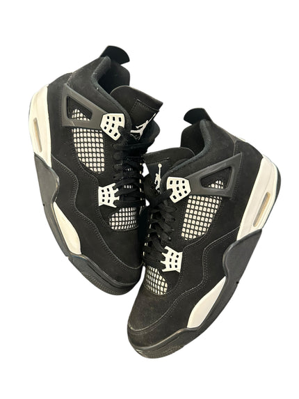 Jordan 4 Retro White Thunder