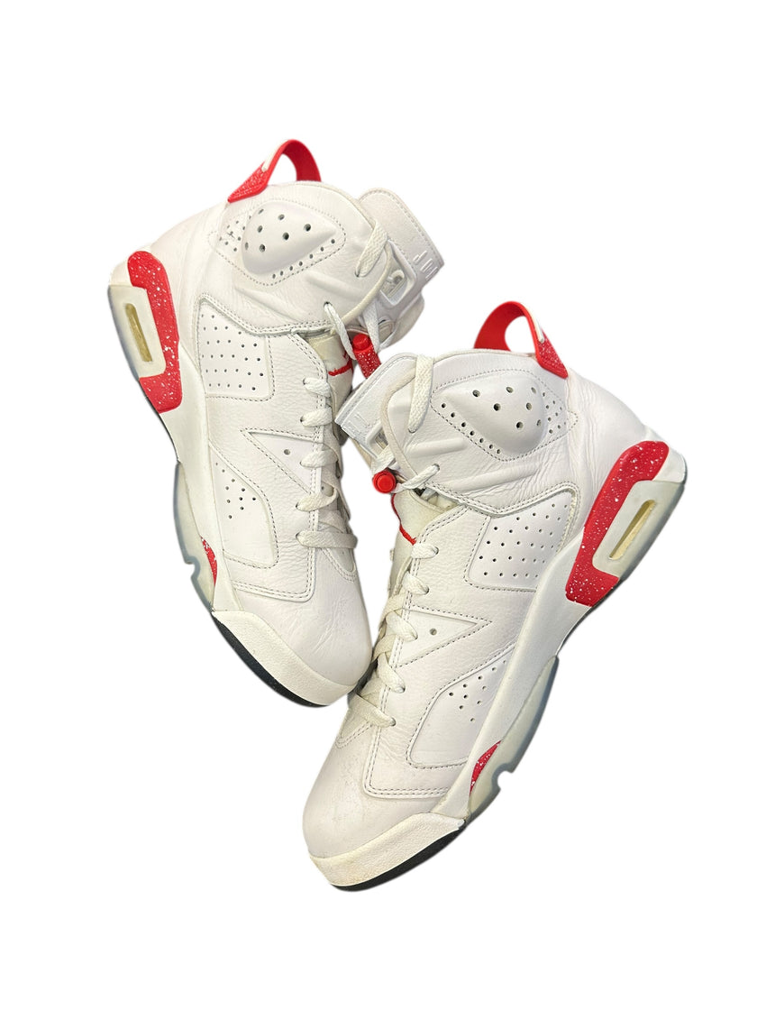 Jordan 6 Red Oreo