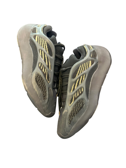 Yeezy 700 V3 Clay Brown
