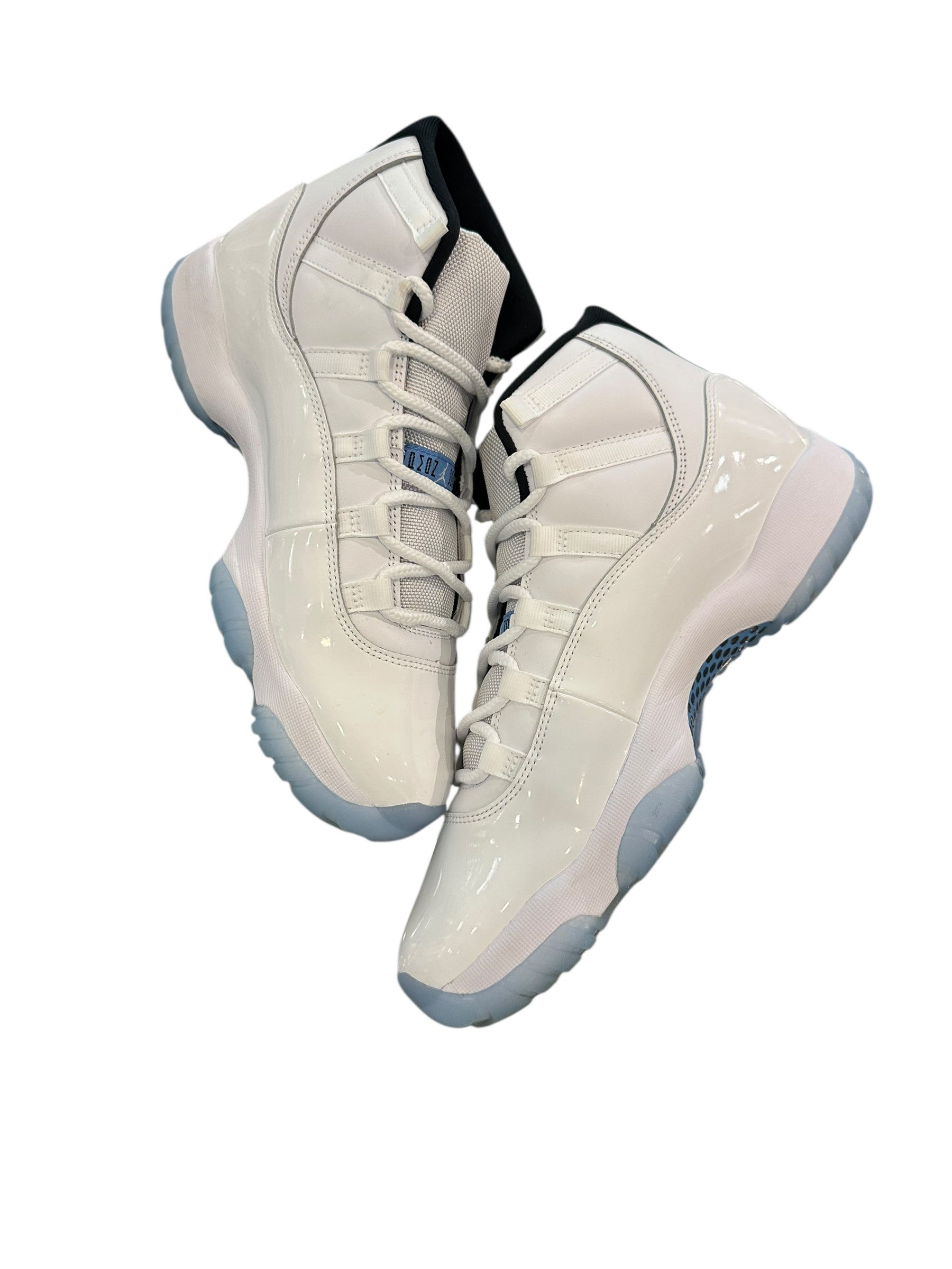 Jordan 11 Retro Legend Blue (2025)