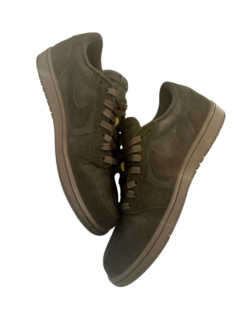 Jordan 1 Retro Low OG SP Travis Scott Velvet Brown