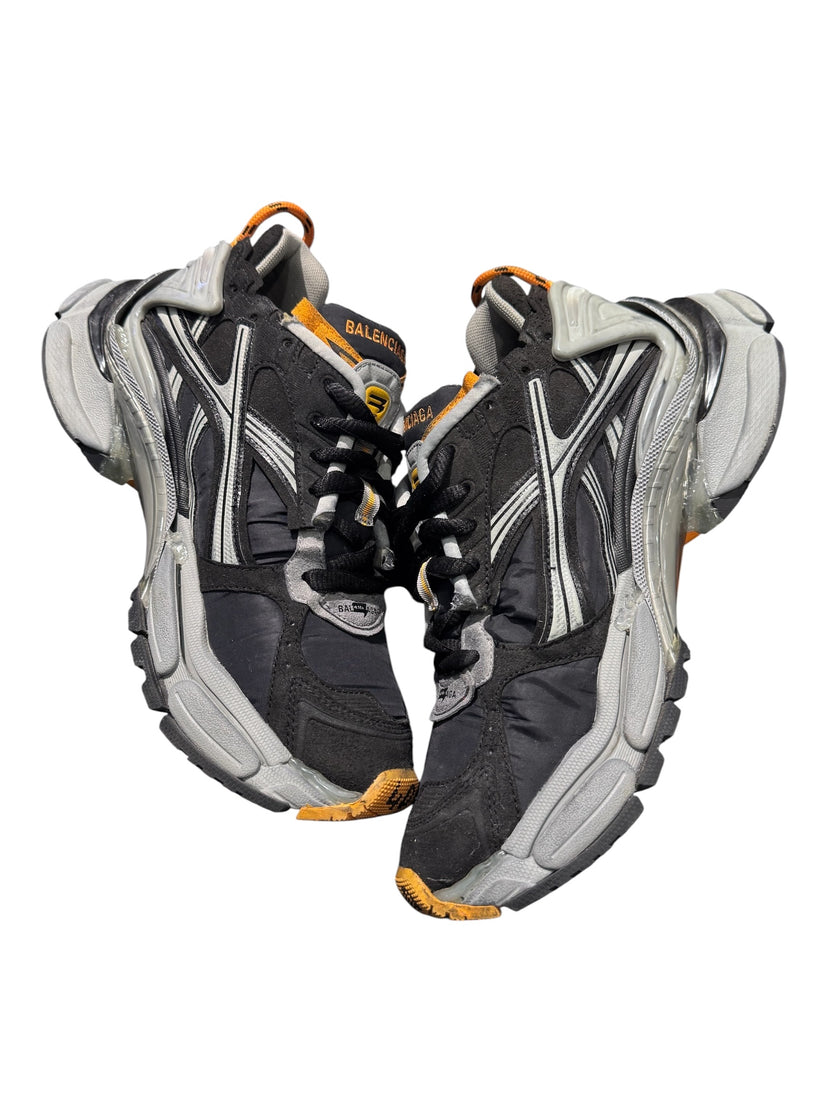 Balenciaga Runner Sneaker Nylon Black/Orange
