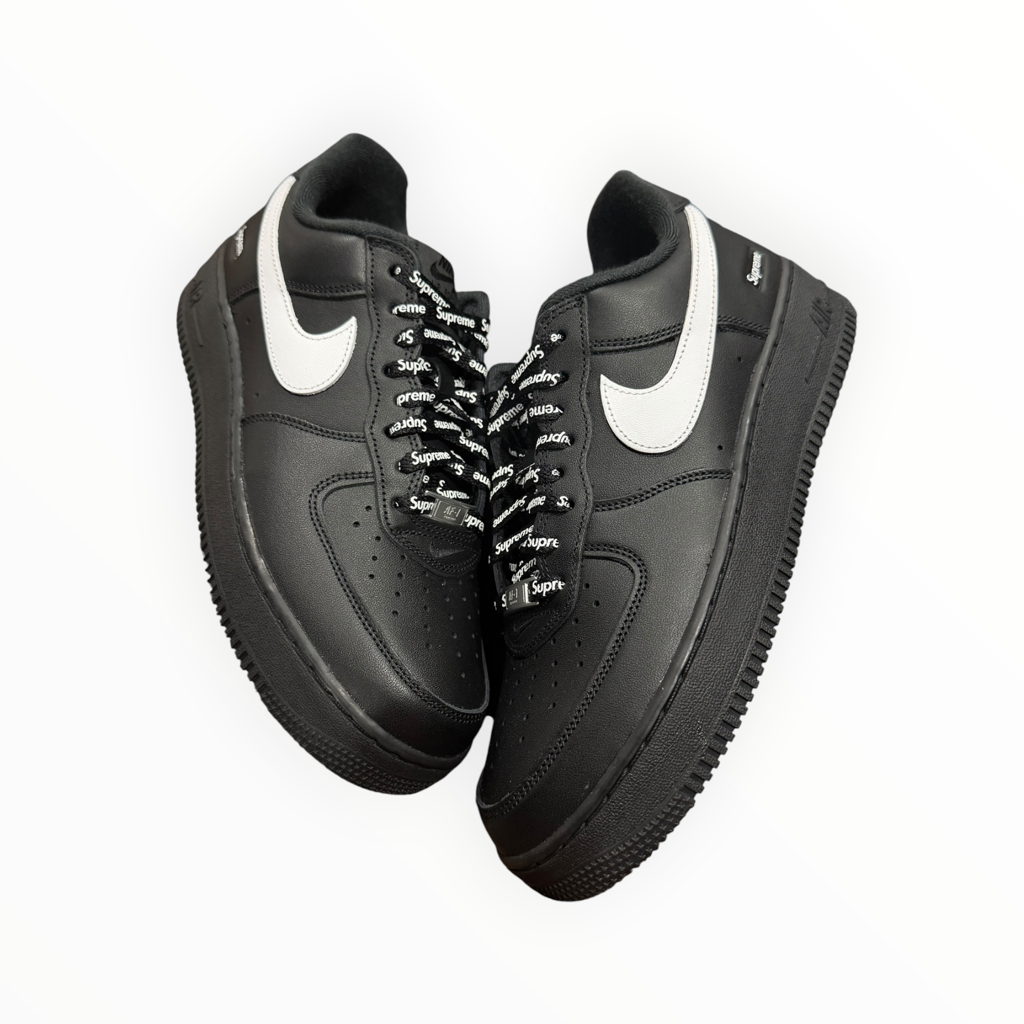 Nike Air Force 1 Low Supreme Black White