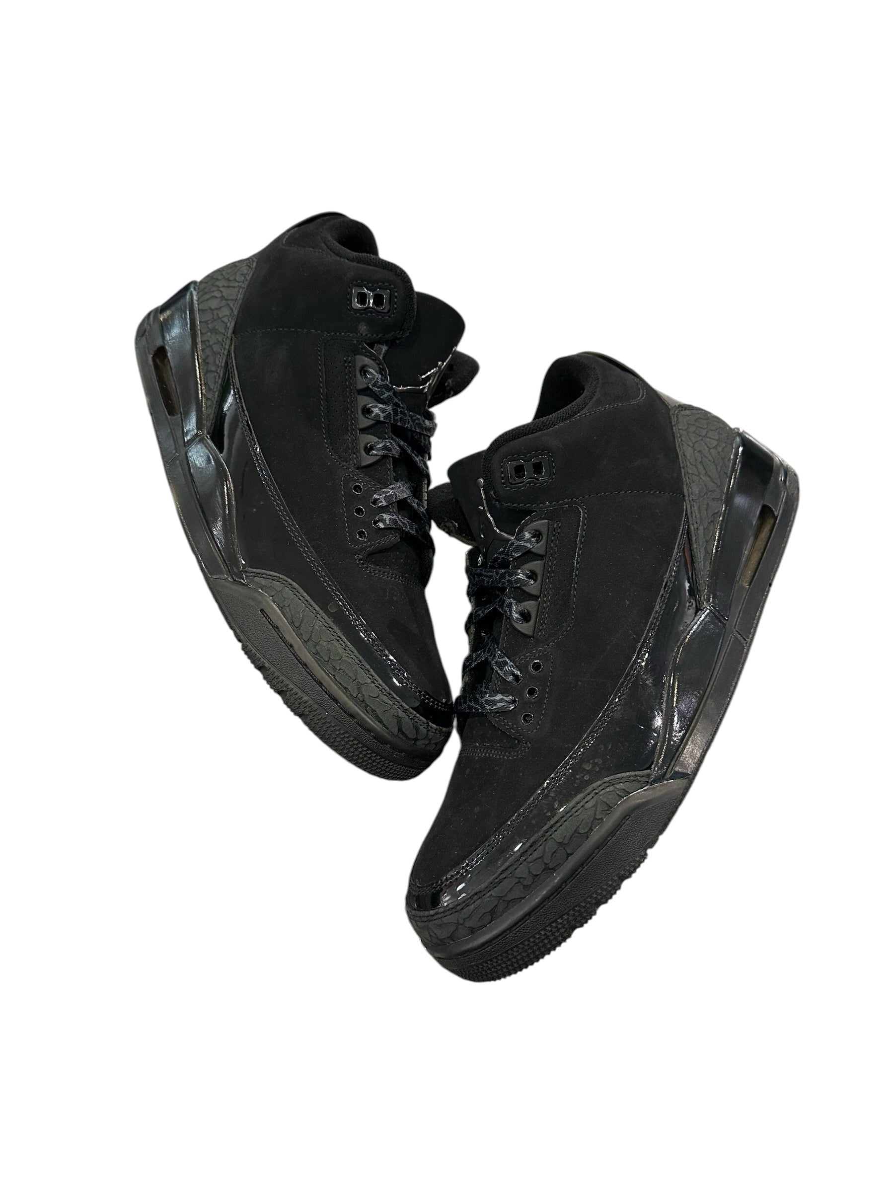 Jordan 3 Retro Black Cat (2025)