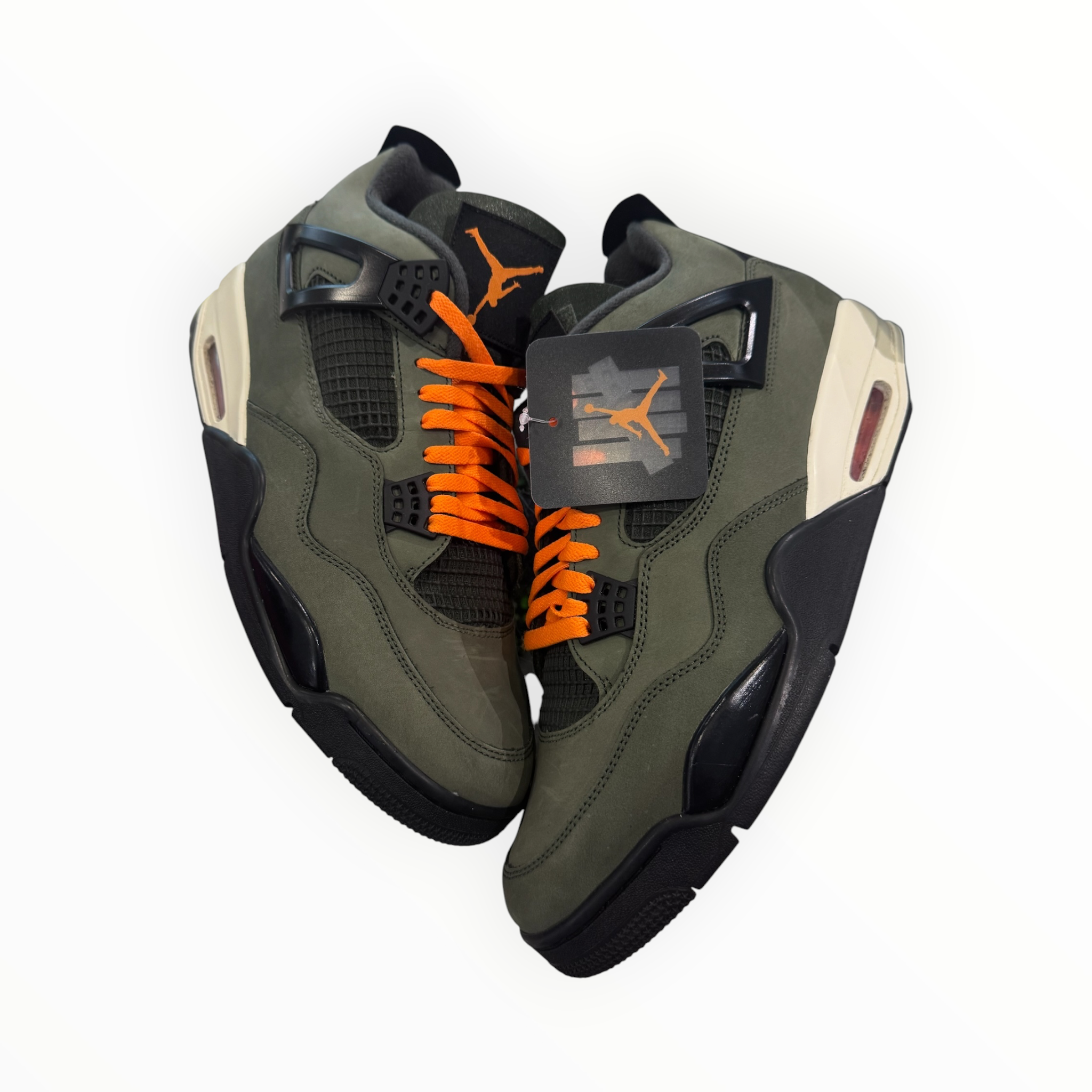 Jordan 4 Retro OG SP Undefeated (2025)