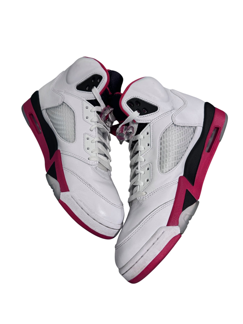 Jordan 5 Retro Fire Red Black Tongue (2025)