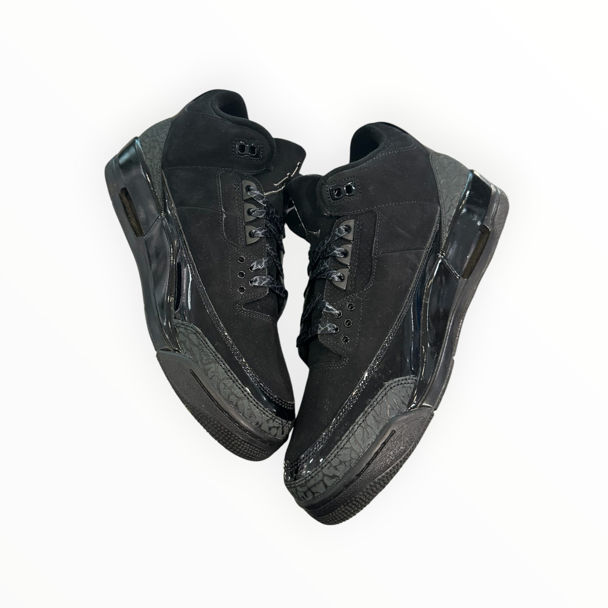 Jordan 3 Retro Black Cat (2025)