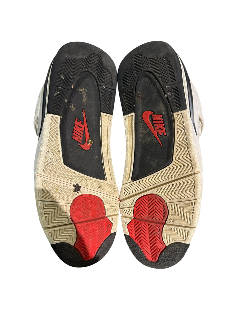 Jordan 4 Retro Flight Club