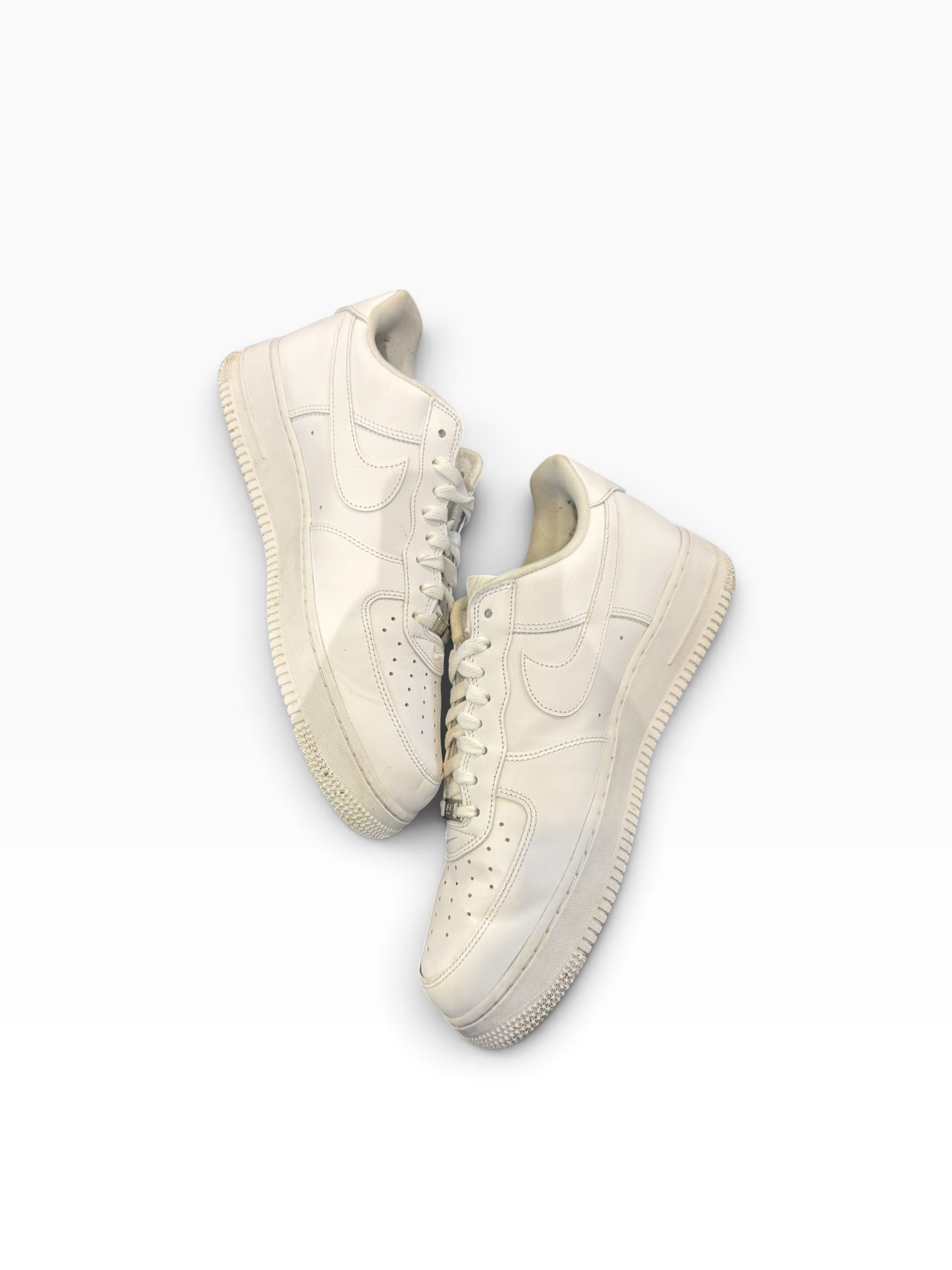 Nike Air Force 1 Low Supreme White