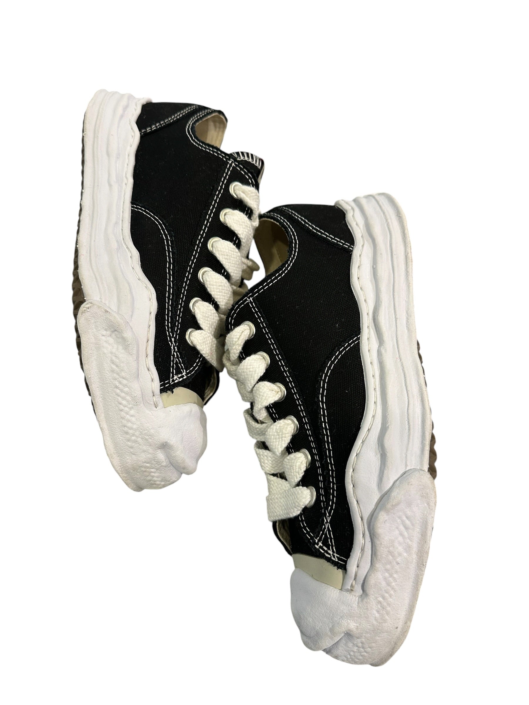 Maison Mihara Yasuhiro Hank OG Sole Canvas Low Black
