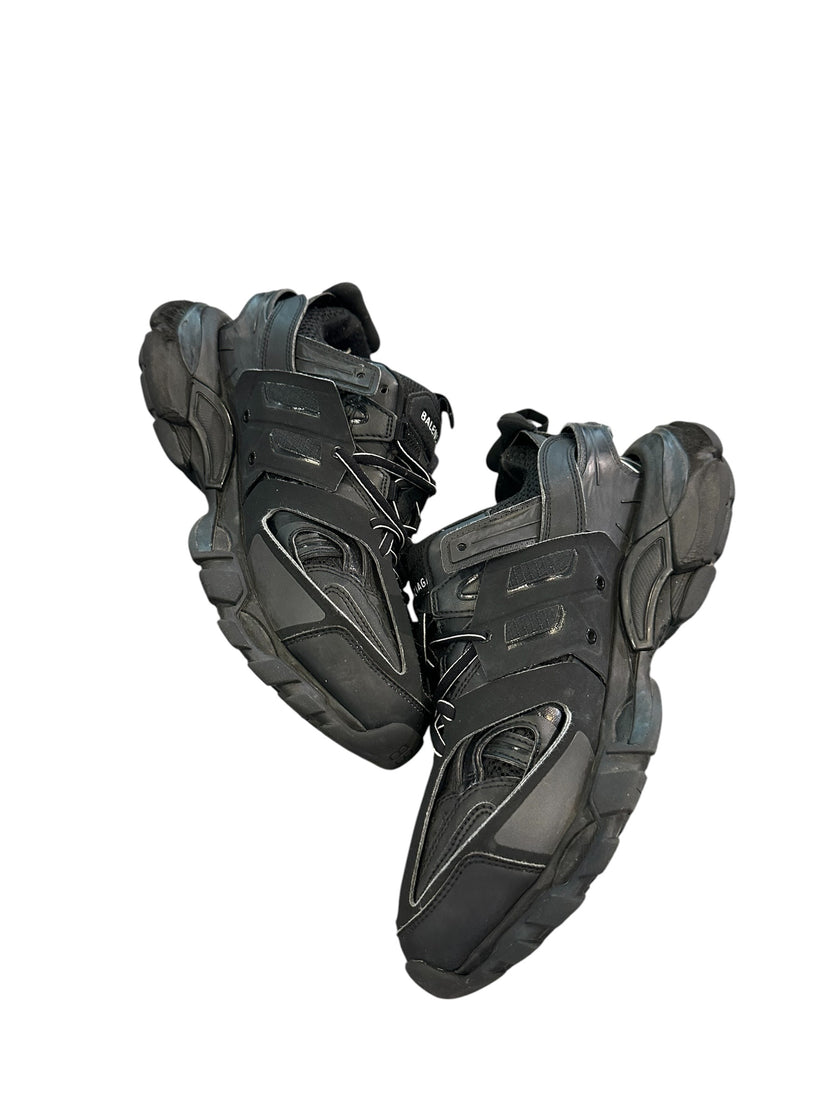 Balenciaga Track Black