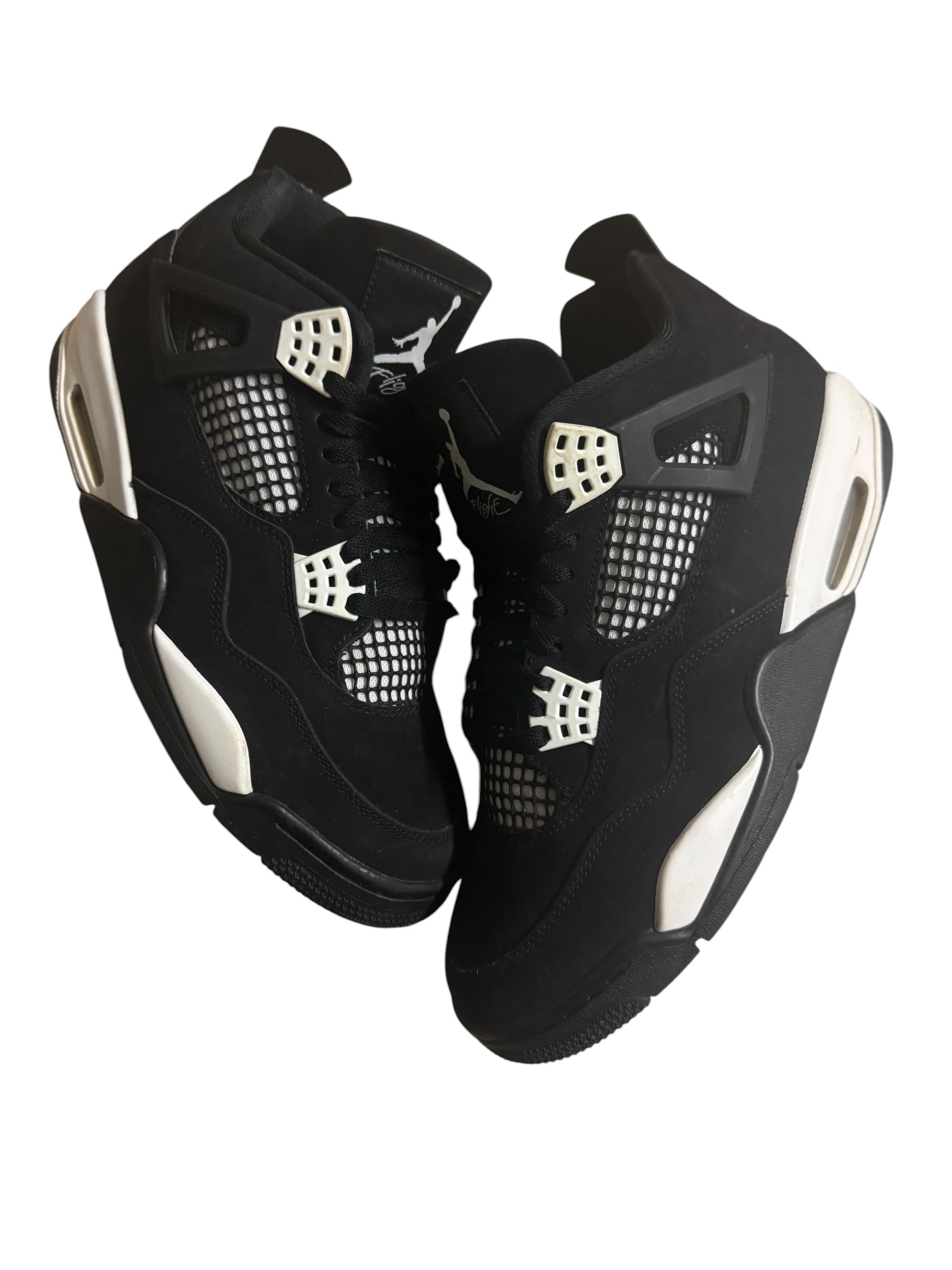 Jordan 4 Retro White Thunder