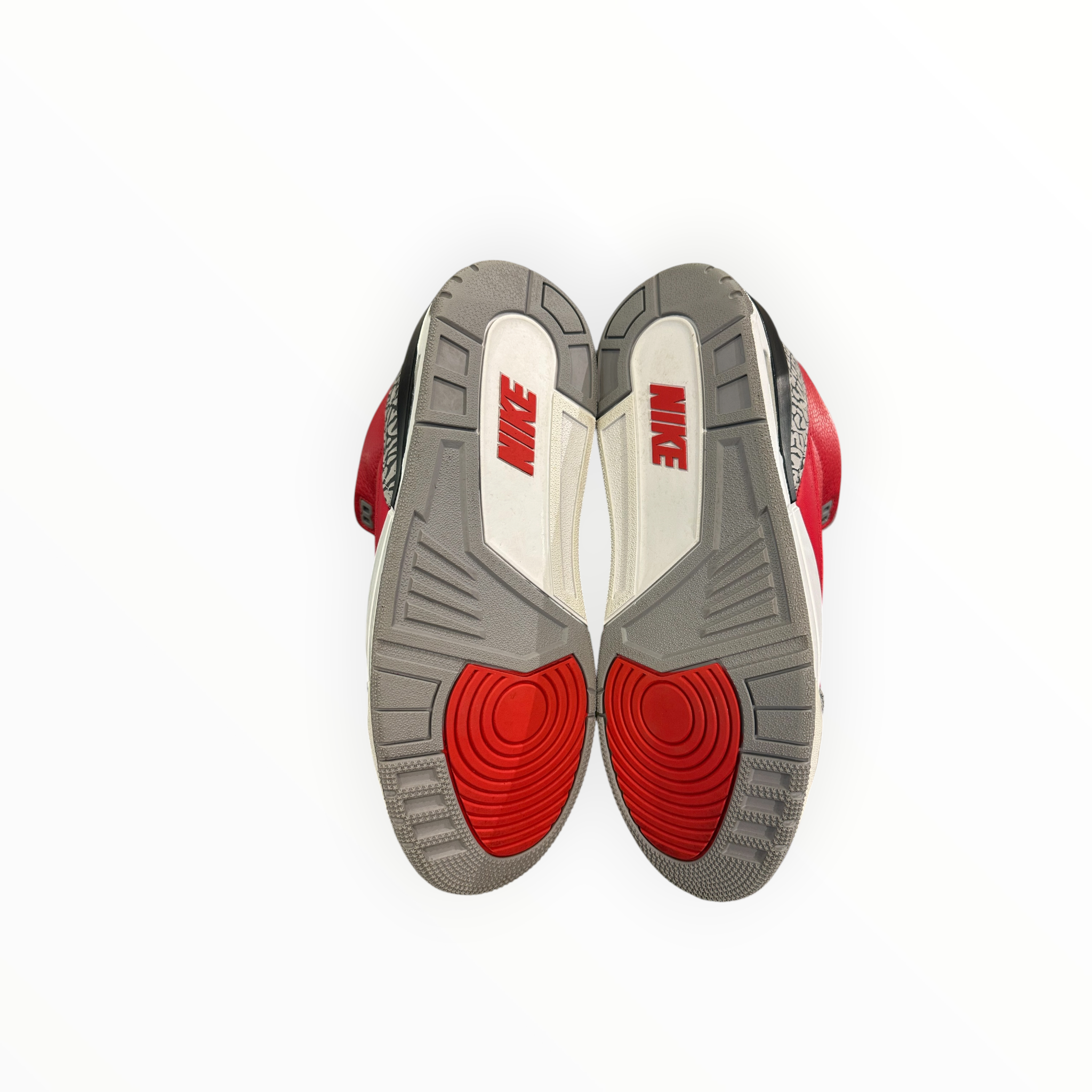 Jordan 3 Retro SE Red Cement