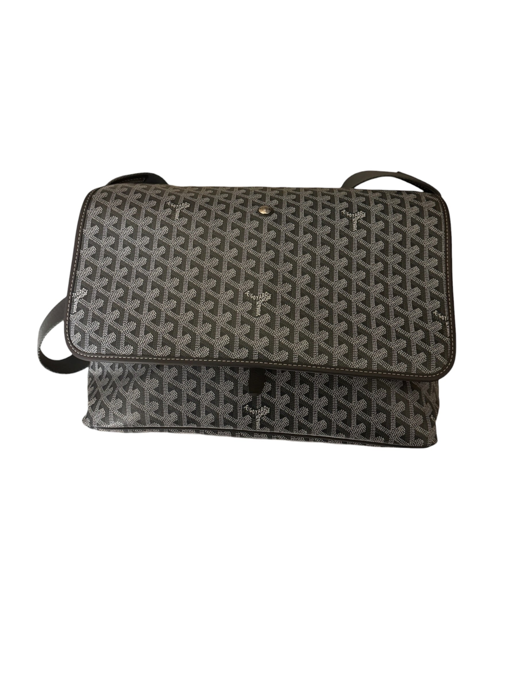 Goyard Grey Capitein MM Messenger Bag