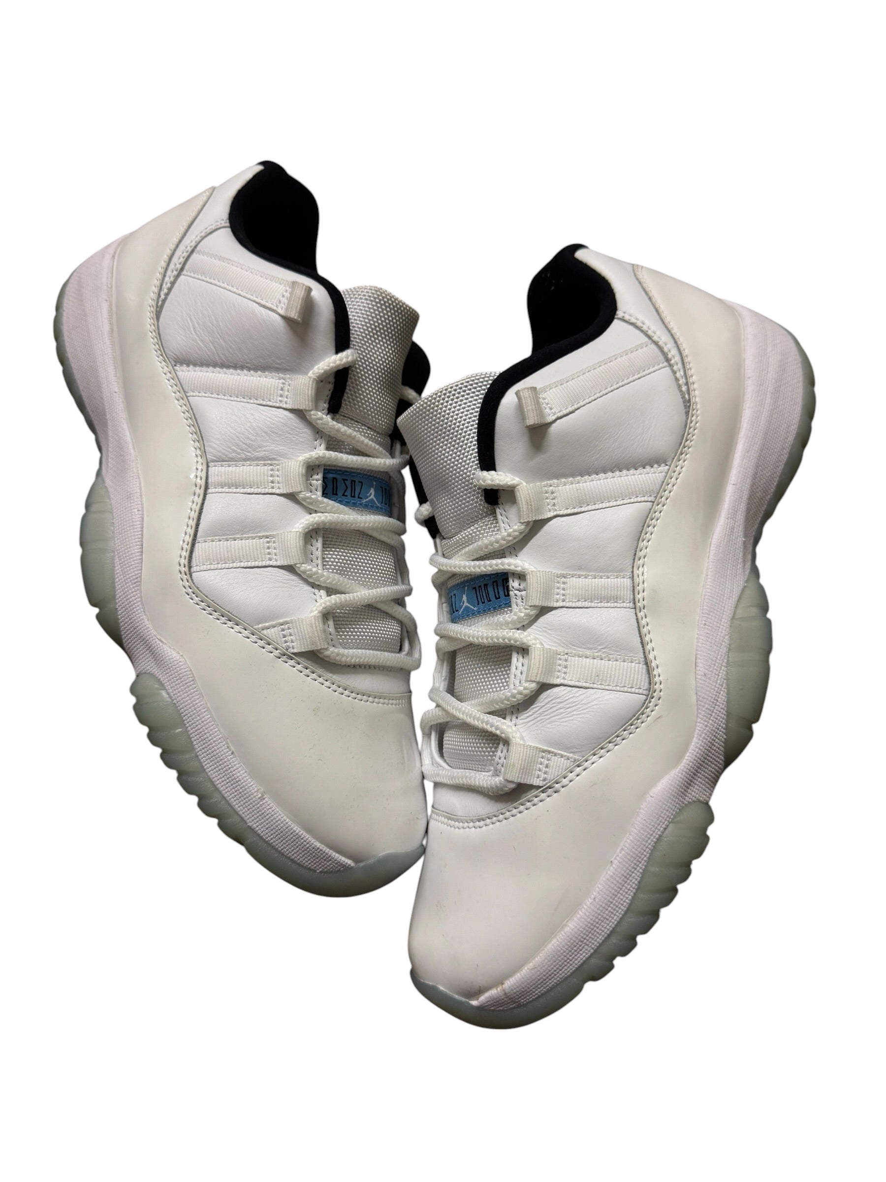 Jordan 11 Retro Low Legend Blue