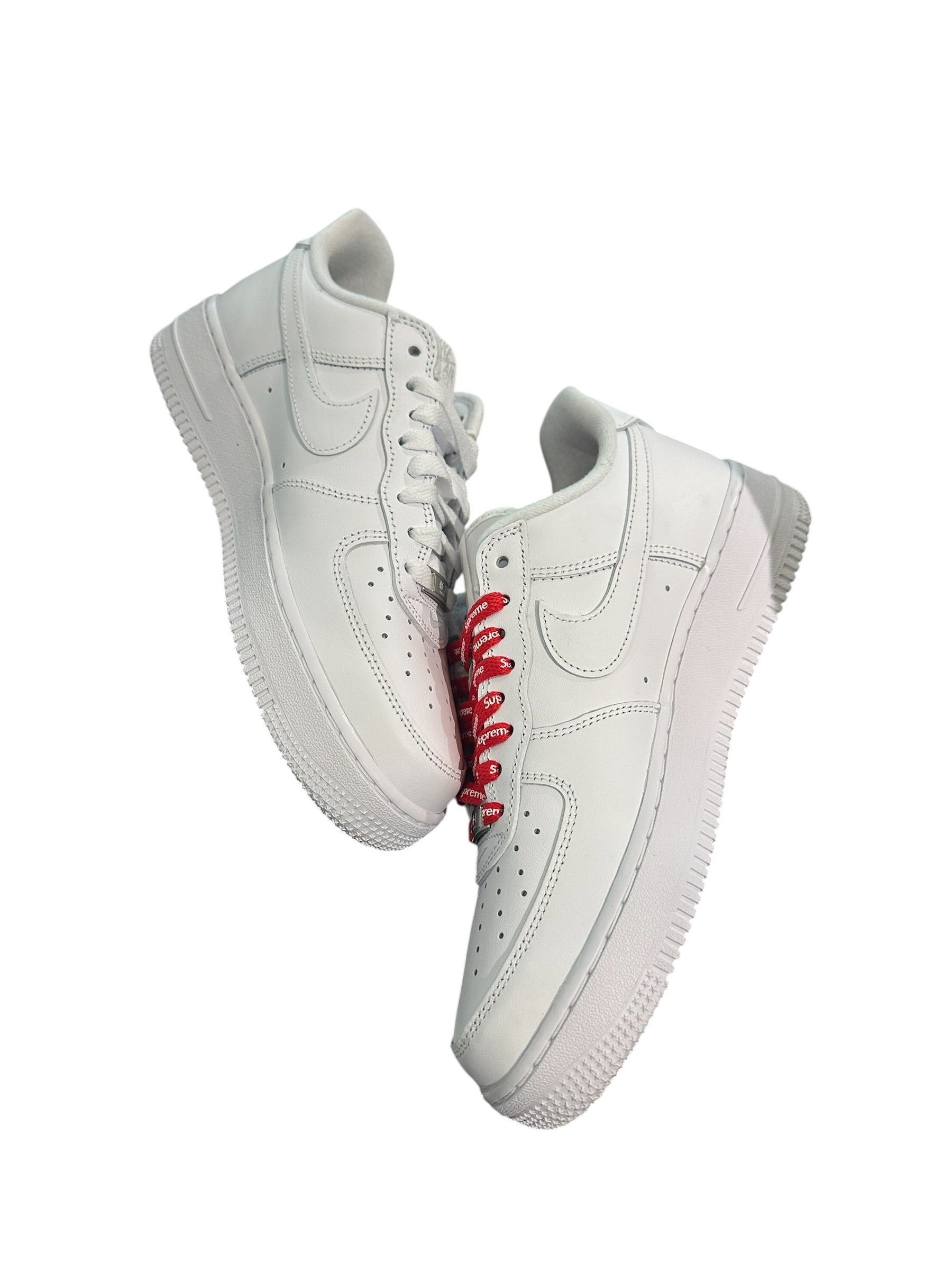 Nike Air Force 1 Low Supreme White