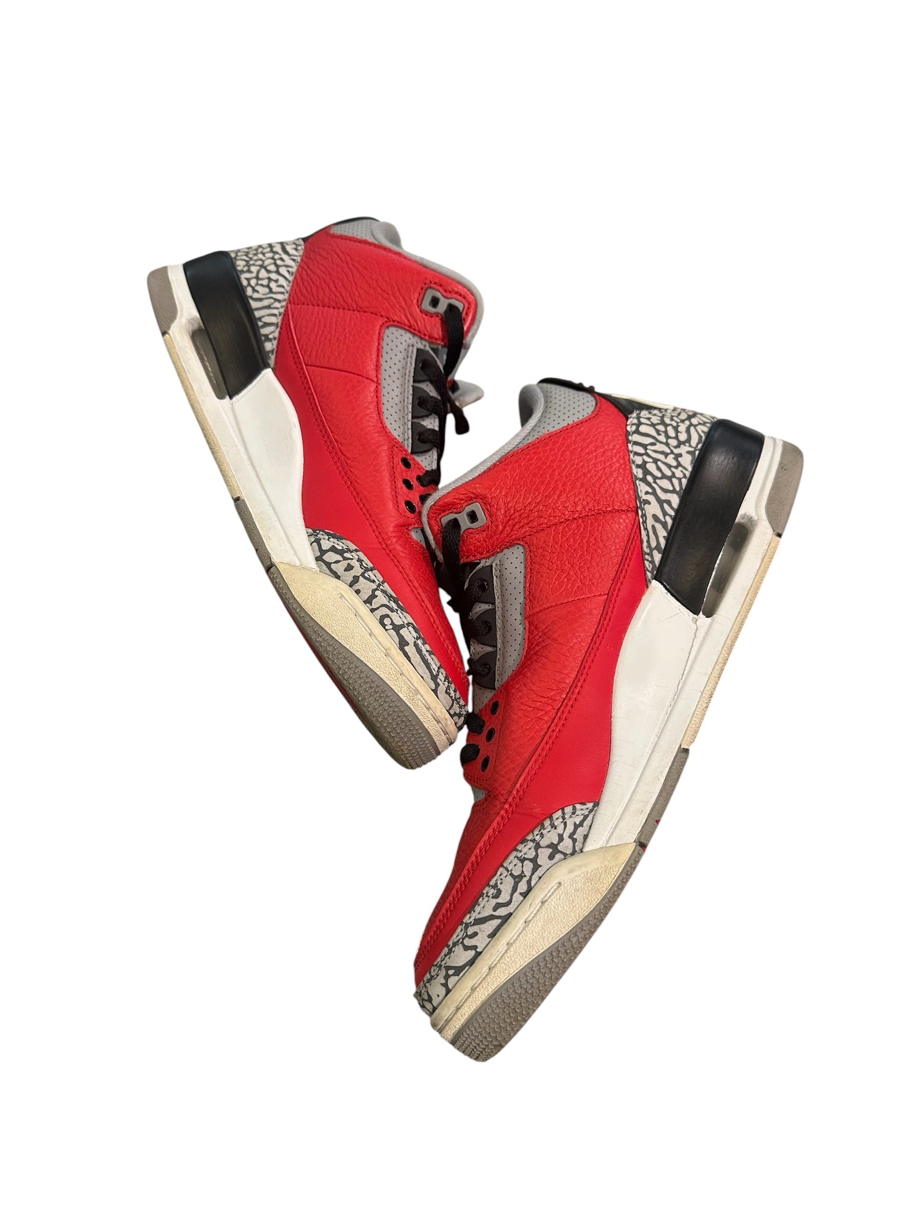 Jordan 3 Retro SE Unite