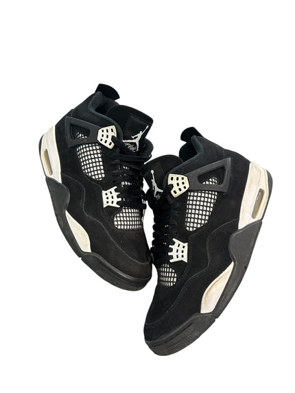 Jordan 4 Retro White Thunder