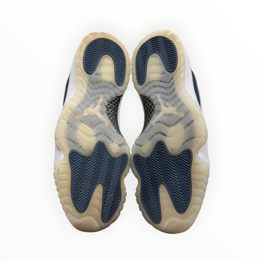 Jordan 11 Retro Low Diffused Blue