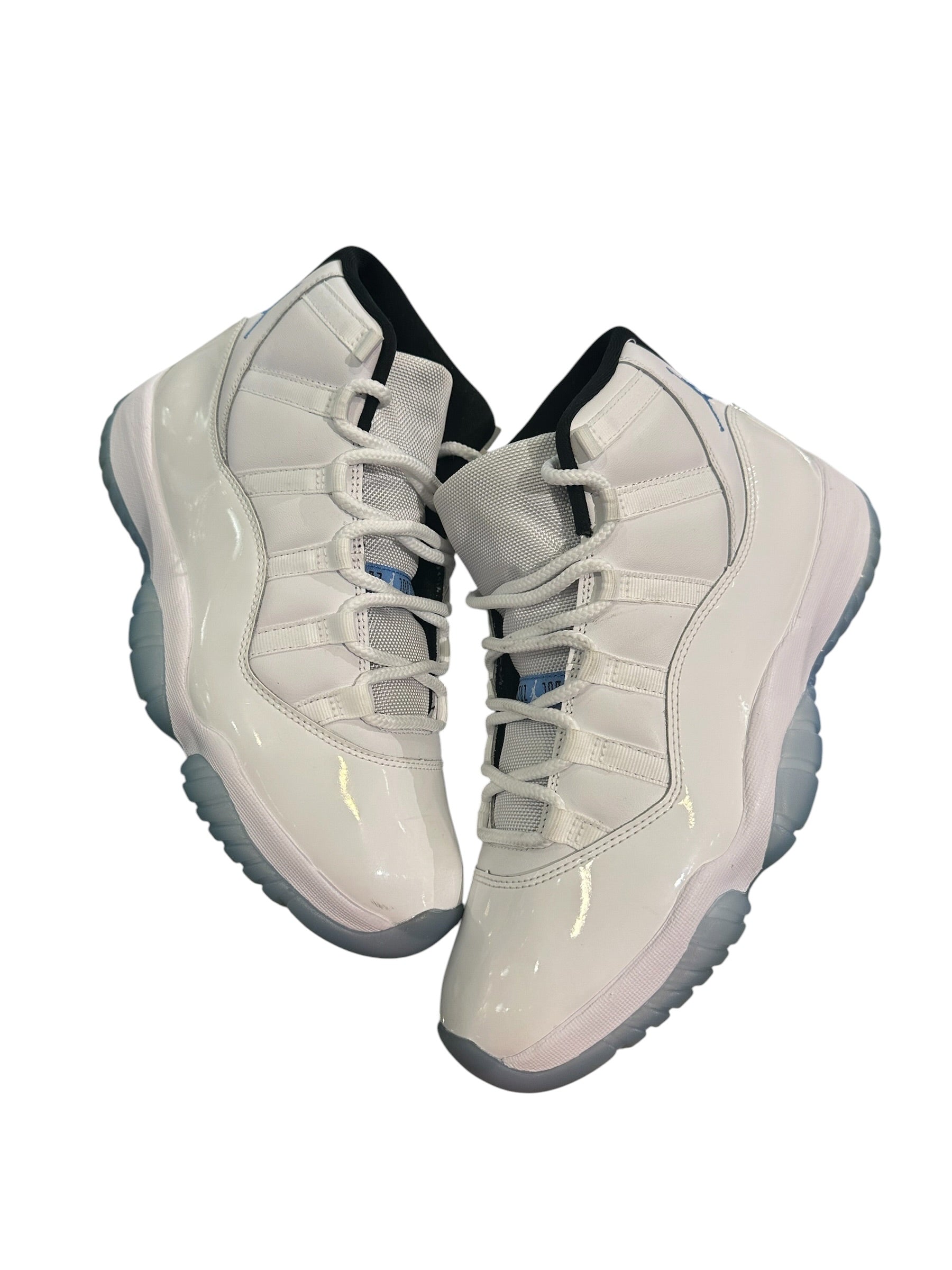 Jordan 11 Retro Legend Blue (2024)