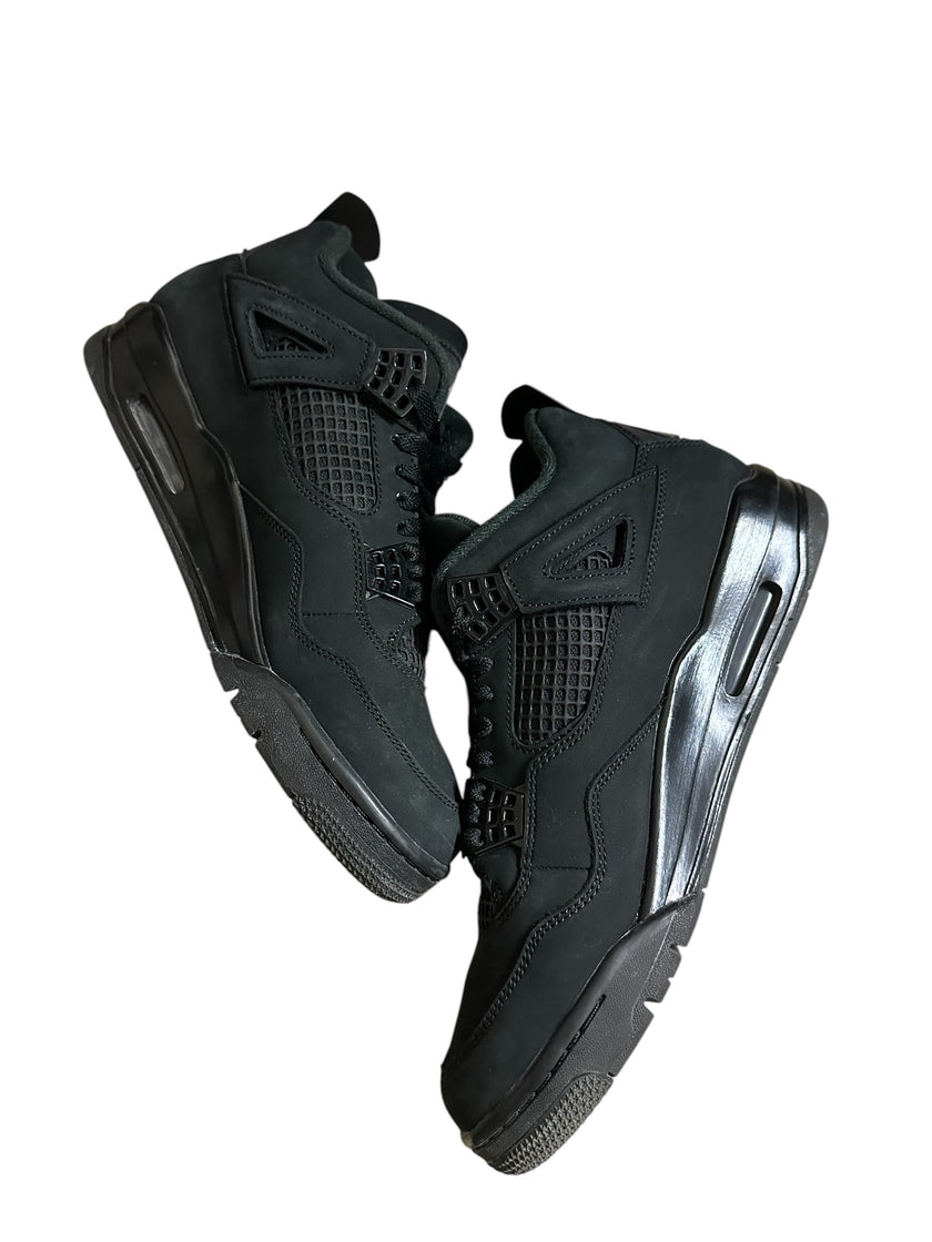 Jordan 4 Retro Black Cat (2025)