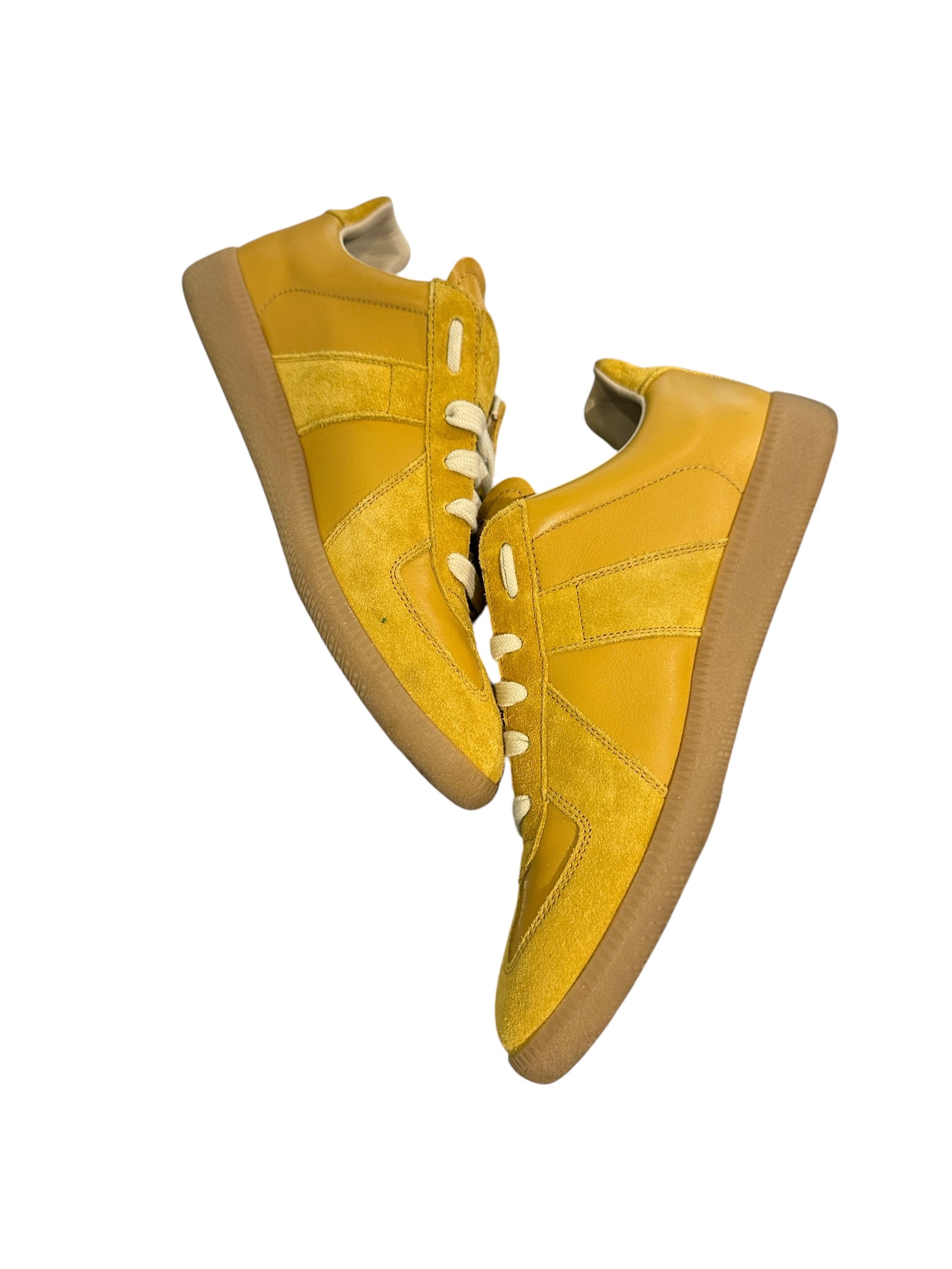 Maison Margiela Gat Mustard Yellow