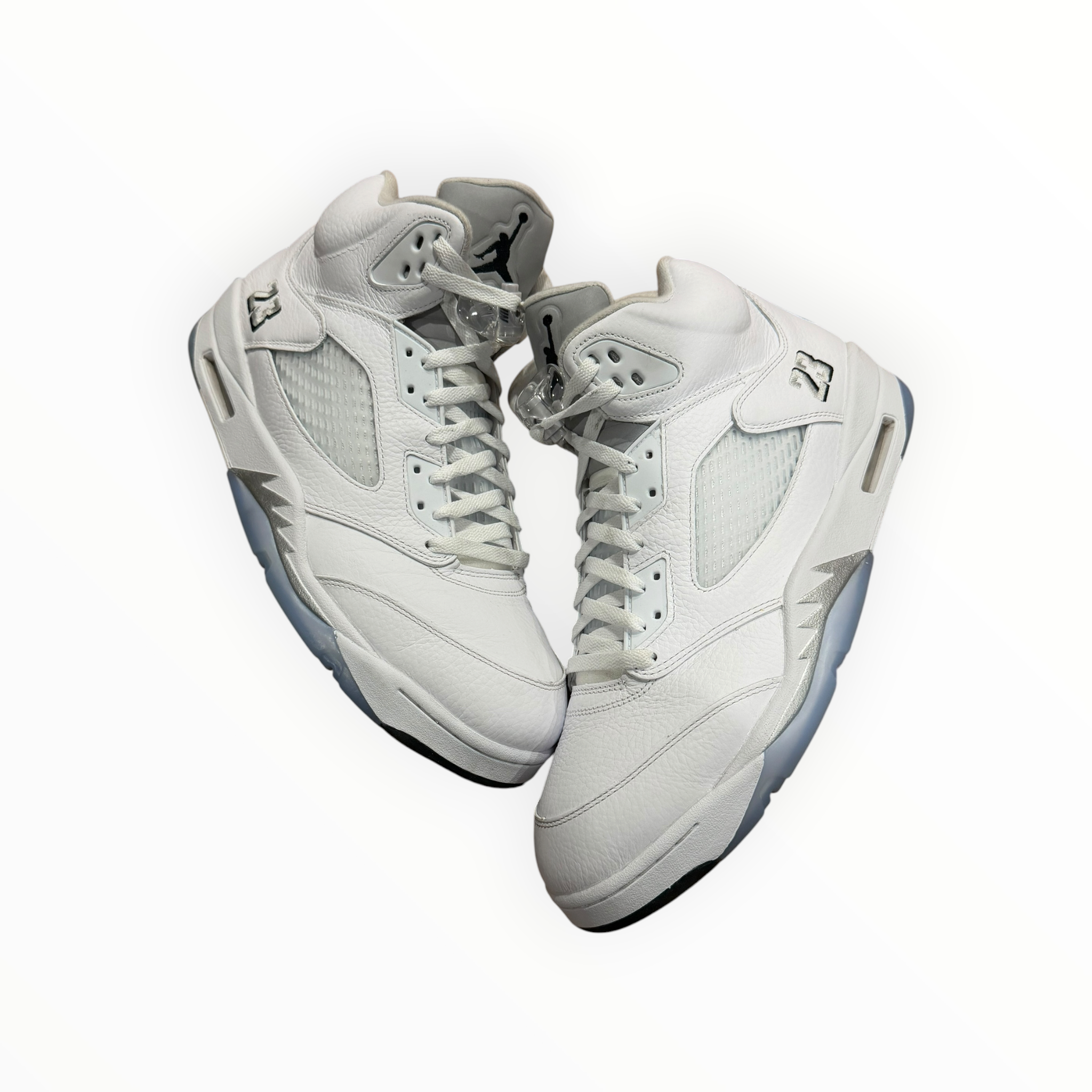Jordan 5 Retro White Metallic (2026)